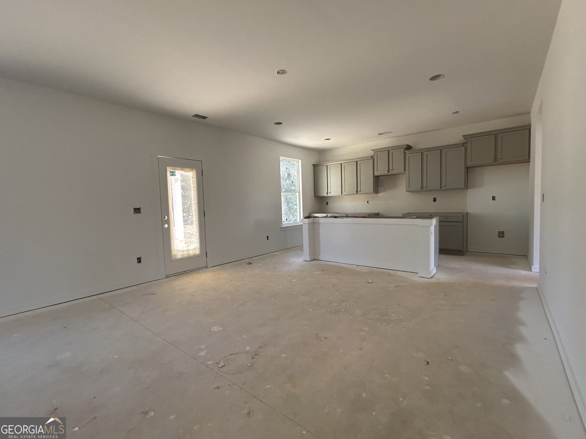 4 bedroom, 2.5 bathroom, 2,340 sq ft single family residence for sale at 200 Ruby Robin Road, Jefferson, GA 30549 — photo 5