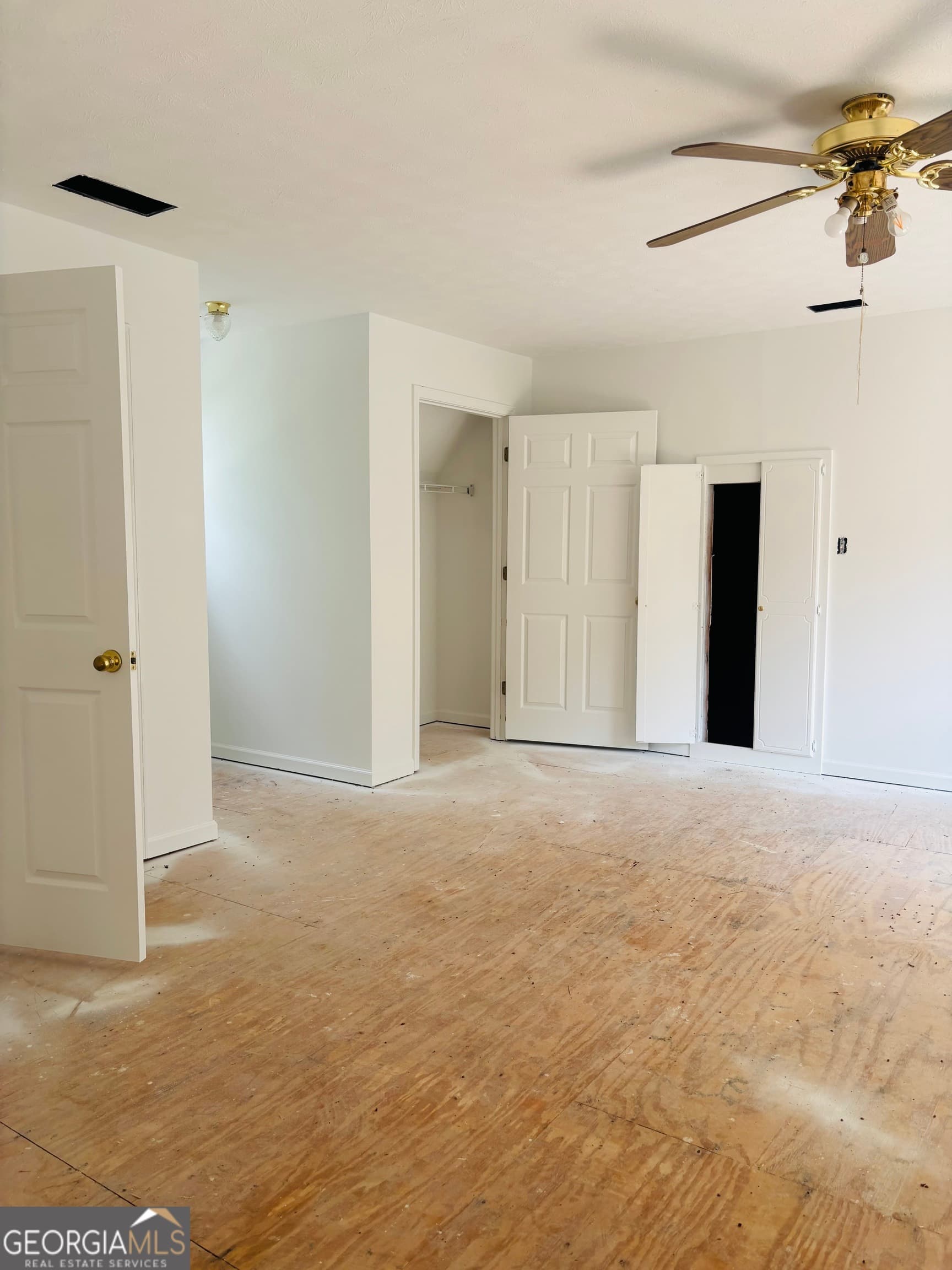 3 bedroom, 4 bathroom, 2,730 sq ft single family residence for sale at 3799 Jonathans Roost Road, Williamson, GA 30292 — photo 9