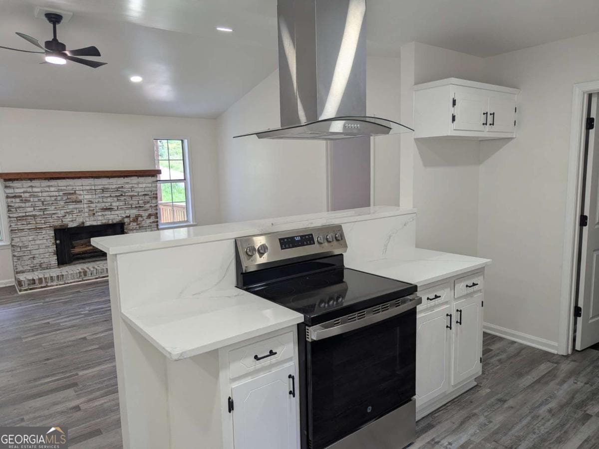 3 bedroom, 2 bathroom, 1,344 sq ft single family residence for sale at 5019 Bird Road, Gainesville, GA 30506 — photo 8
