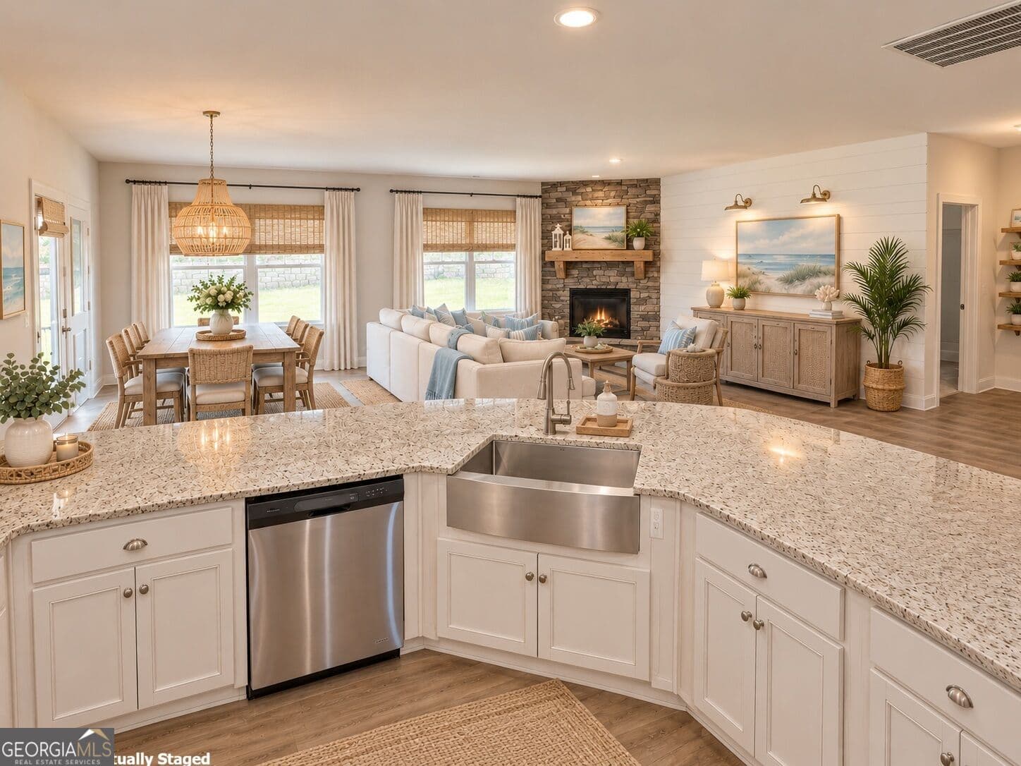 4 bedroom, 3.5 bathroom, 2,889 sq ft single family residence for sale at 31 Lake Sydney Drive, Dawsonville, GA 30534 — photo 6