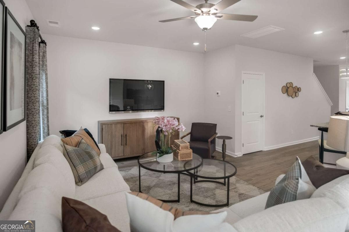 3 bedroom, 2.5 bathroom, 1,933 sq ft single family residence for sale at 1217 Stonebridge Circle LOT 83, Macon, GA 31211 — photo 5