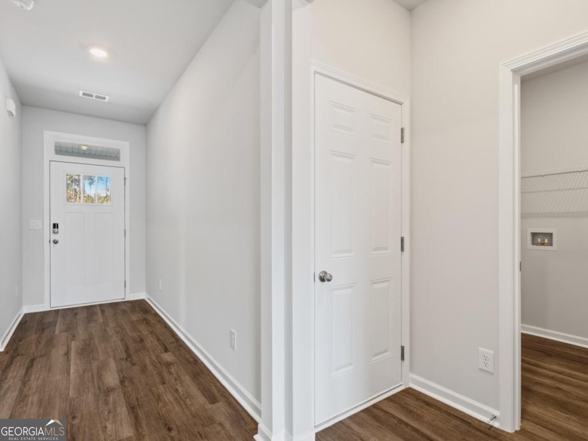 3 bedroom, 2 bathroom, 3,428 sq ft single family residence for sale at 1114 Adirondac Way, Bonaire, GA 31005 — photo 7