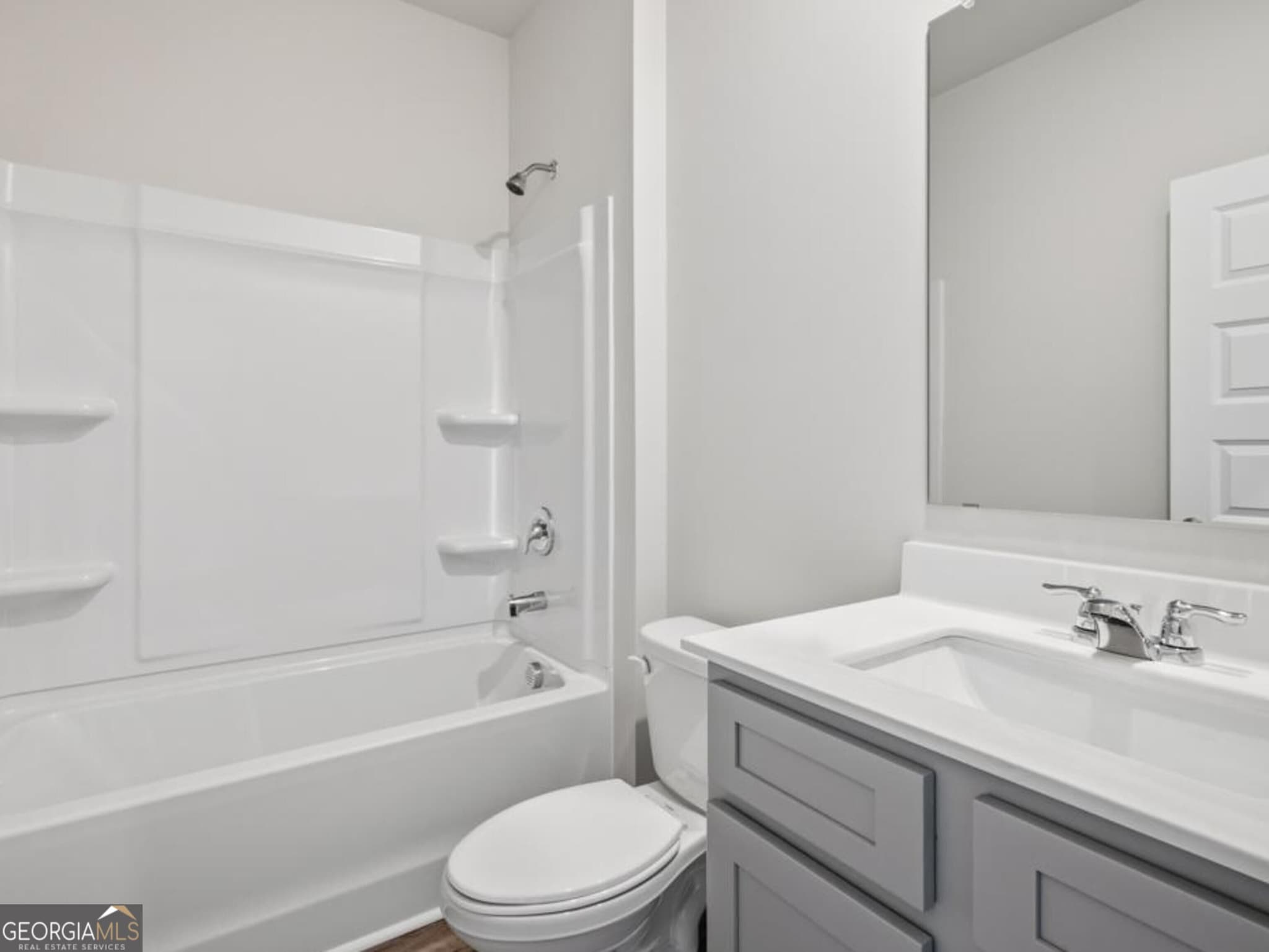 3 bedroom, 2 bathroom, 3,428 sq ft single family residence for sale at 1114 Adirondac Way, Bonaire, GA 31005 — photo 5