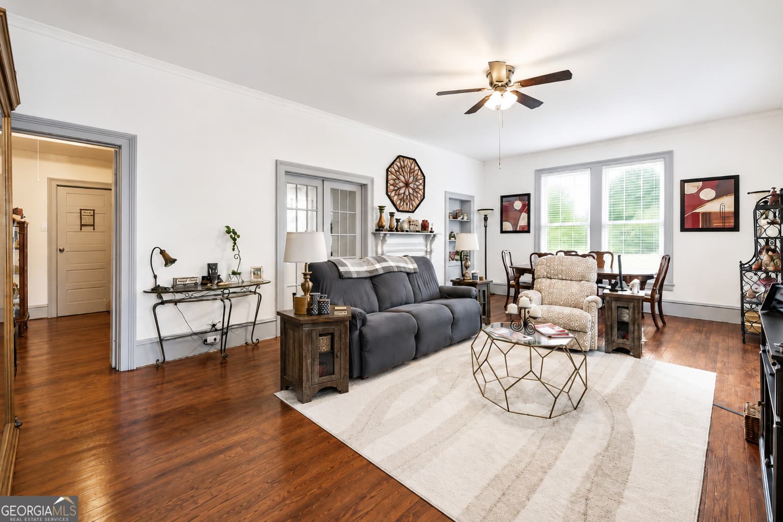 3 bedroom, 2.5 bathroom, 1,932 sq ft single family residence for sale at 169 W Dykes Street, Cochran, GA 31014 — photo 2