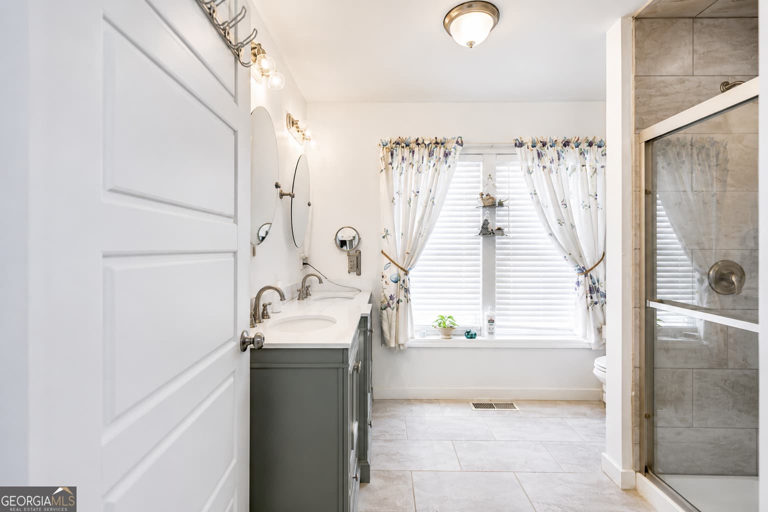 3 bedroom, 2.5 bathroom, 1,932 sq ft single family residence for sale at 169 W Dykes Street, Cochran, GA 31014 — photo 7