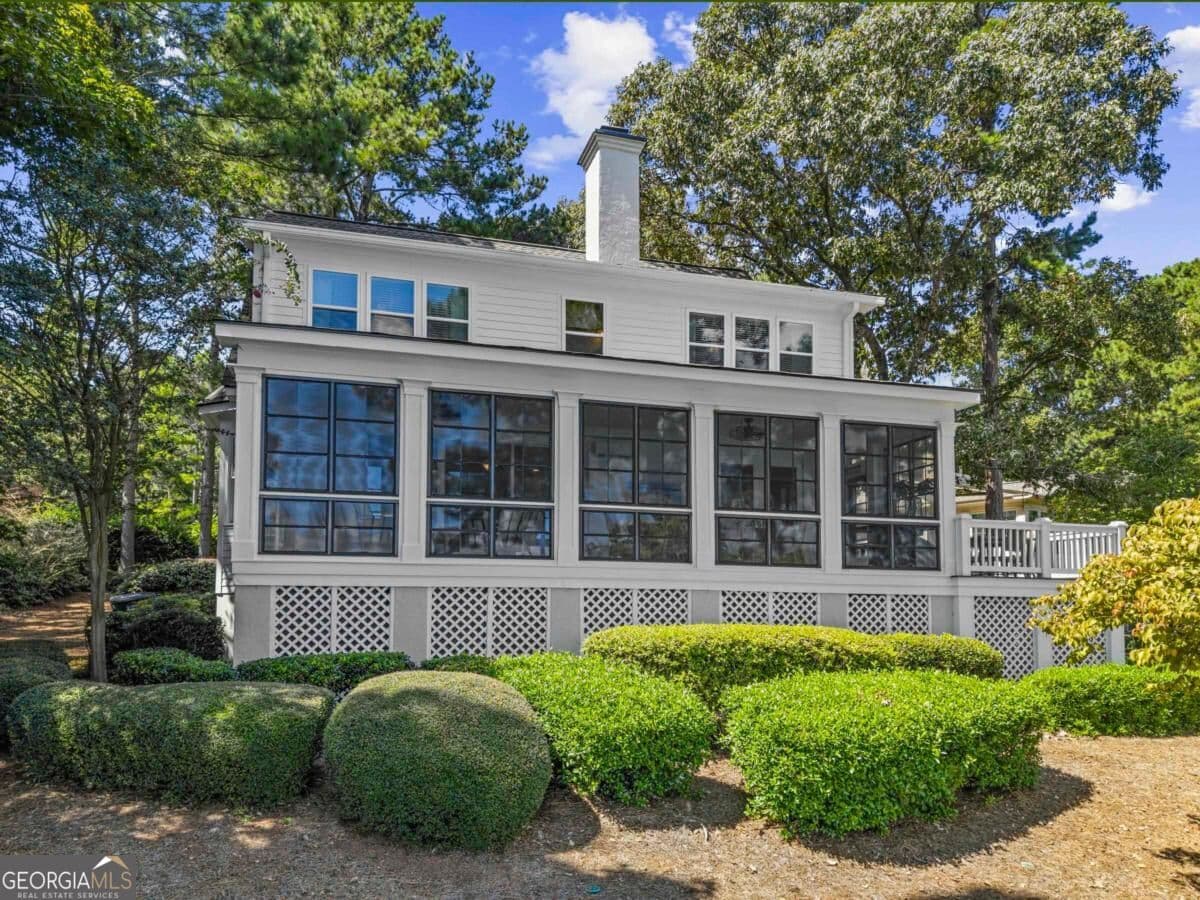 4 bedroom, 3.5 bathroom, 2,597 sq ft single family residence for sale at 155 Oakton, Eatonton, GA 31024 — photo 6