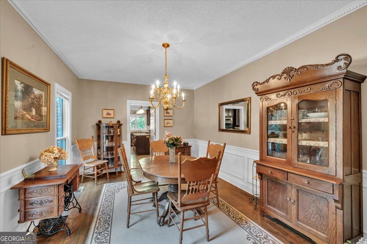 4 bedroom, 3.5 bathroom, 3,371 sq ft single family residence for sale at 149 Island View Drive, Lizella, GA 31052 — photo 5