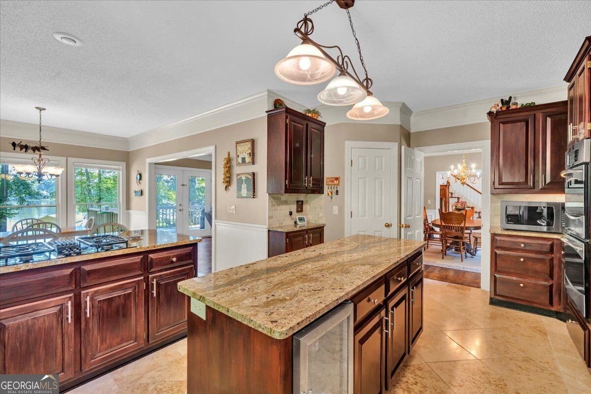 4 bedroom, 3.5 bathroom, 3,371 sq ft single family residence for sale at 149 Island View Drive, Lizella, GA 31052 — photo 10