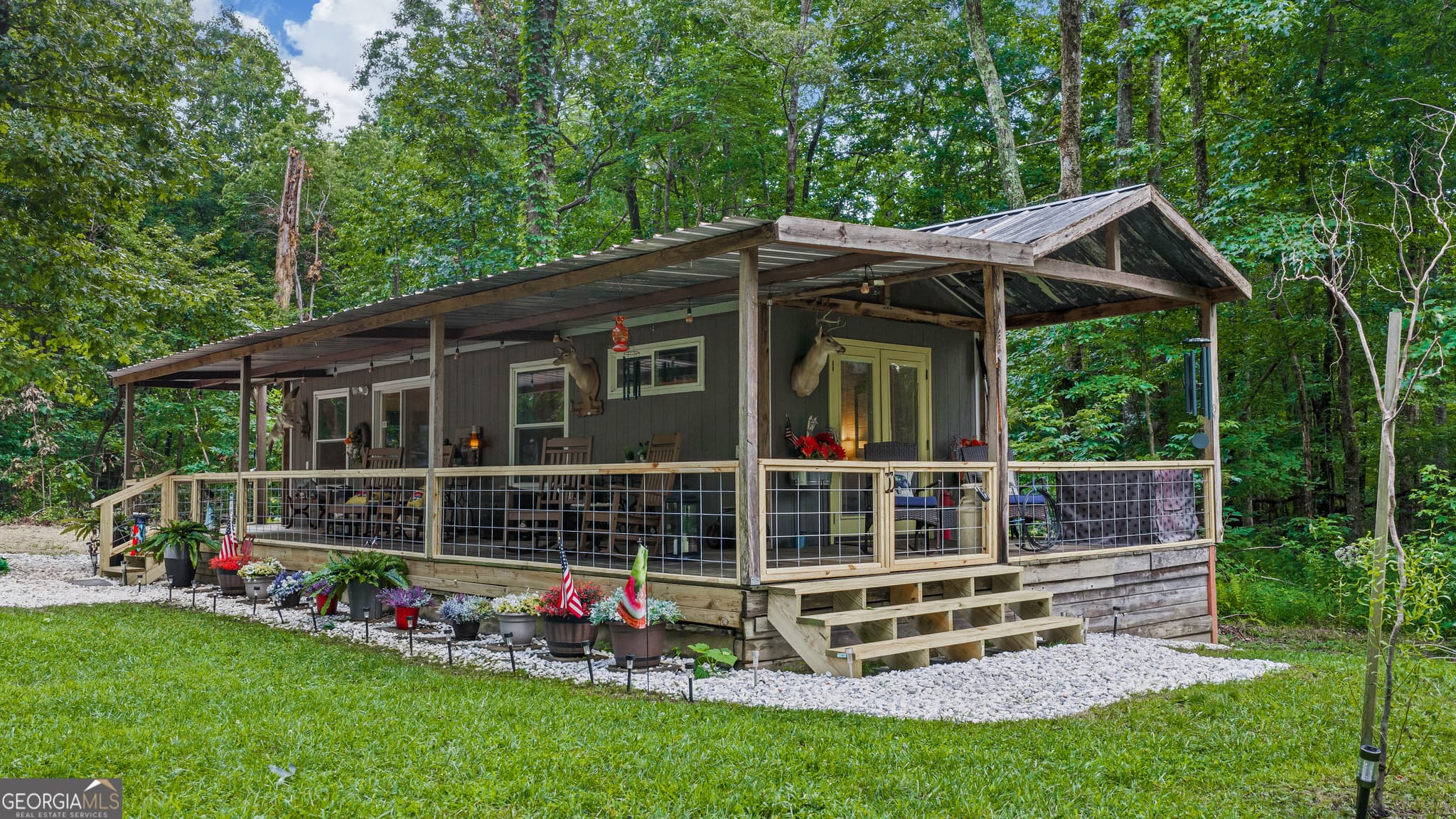 1 bedroom, 1 bathroom, 396 sq ft manufactured home,single family residence for sale at 305 Golf Course Road, Menlo, GA 30731 — photo 5