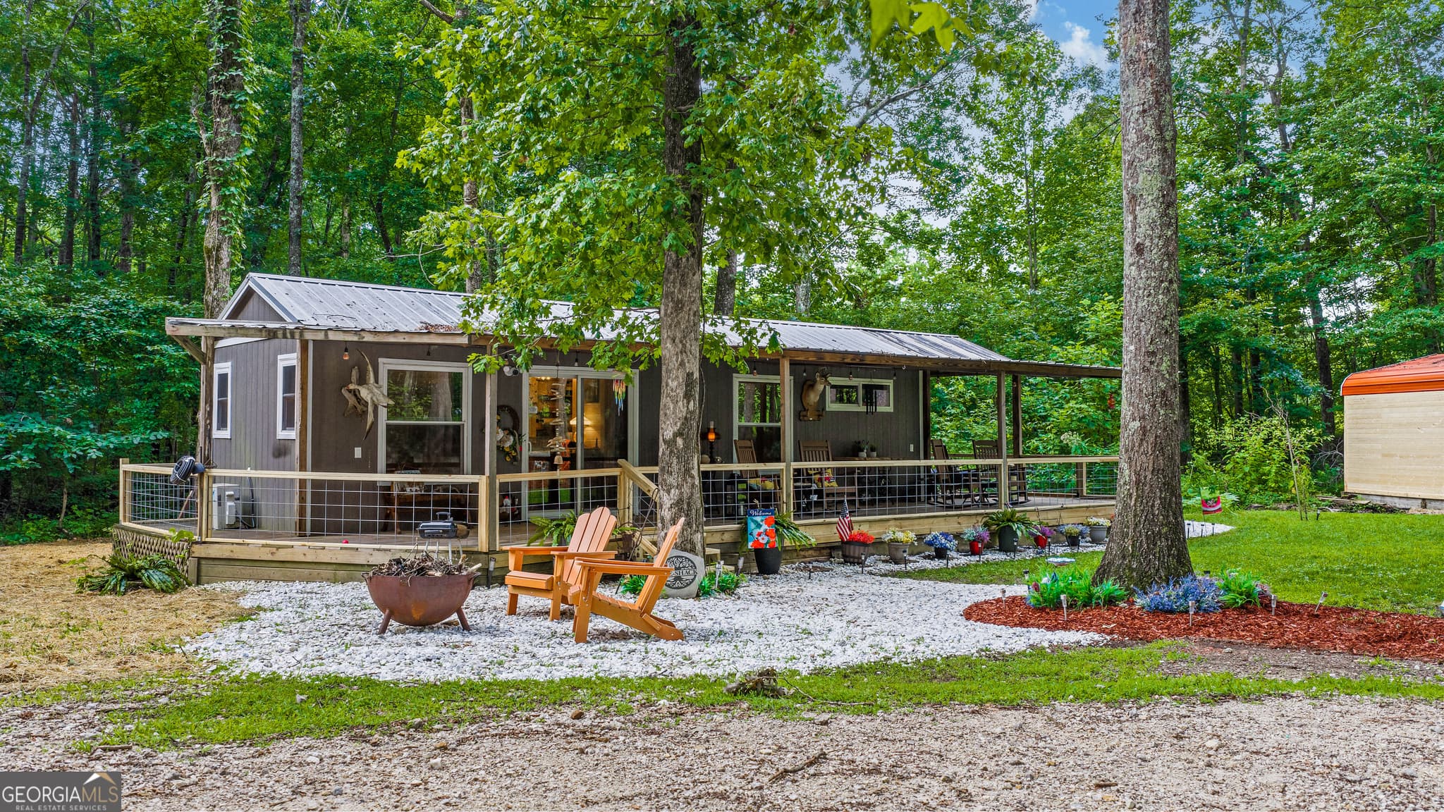 1 bedroom, 1 bathroom, 396 sq ft manufactured home,single family residence for sale at 305 Golf Course Road, Menlo, GA 30731 — photo 4
