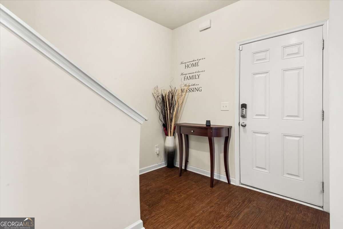 3 bedroom, 2.5 bathroom, 2,460 sq ft single family residence for sale at 7627 Rudder Circle, South Fulton, GA 30213 — photo 6
