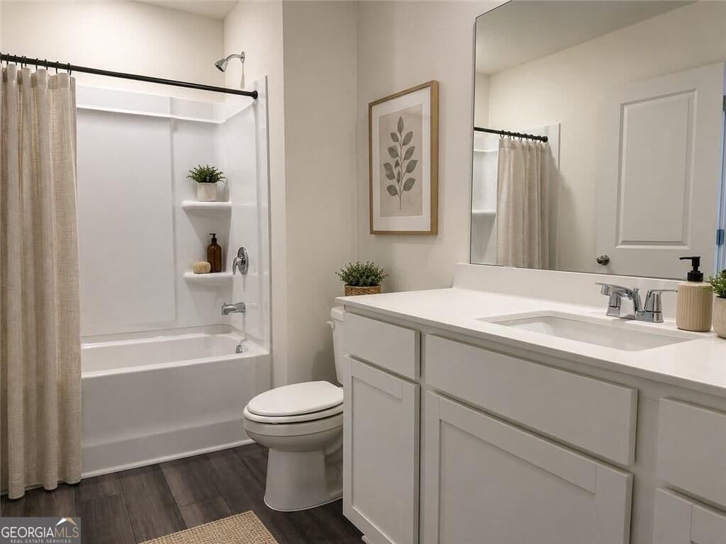 3 bedroom, 2.5 bathroom, 1,421 sq ft townhouse for sale at 1147 Lucienne Boulevard, Auburn, GA 30011 — photo 10