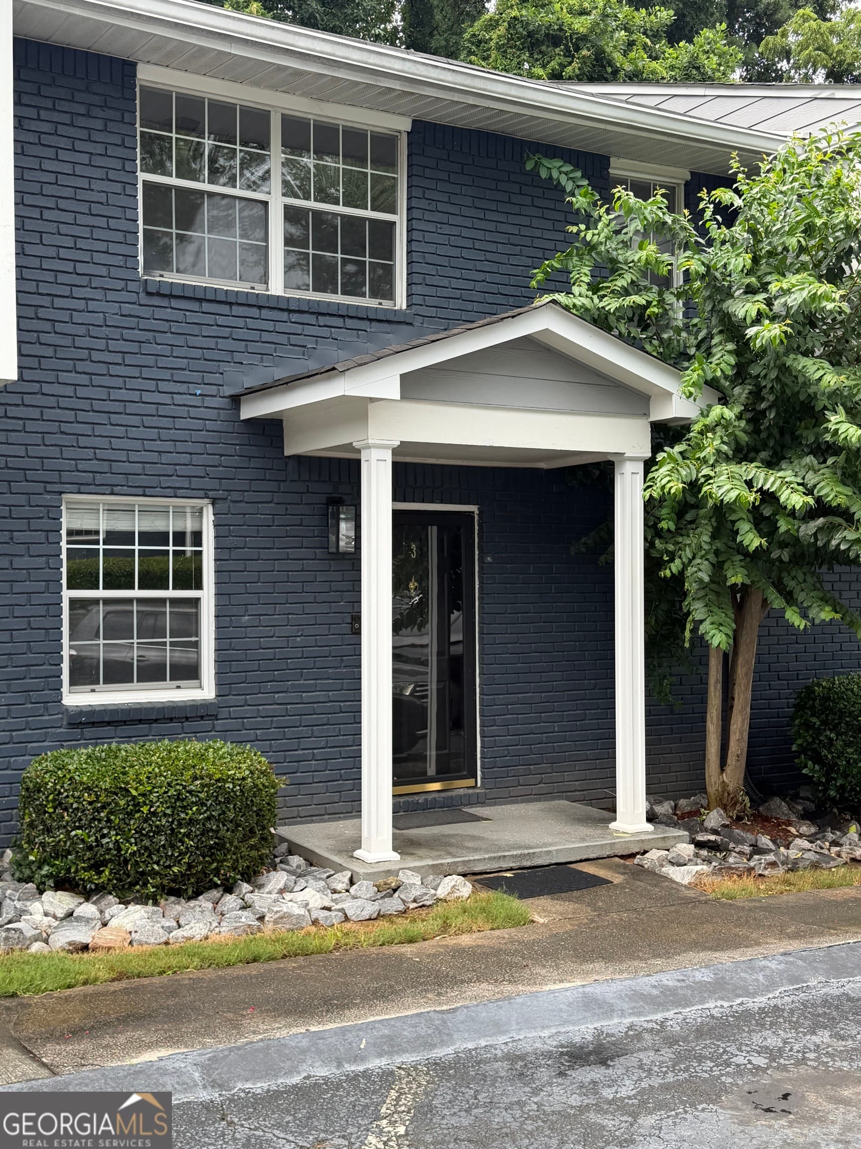 2 bedroom, 1.5 bathroom, 1,134 sq ft townhouse for sale at 3149 Buford Highway, Brookhaven, GA 30329 — photo 3