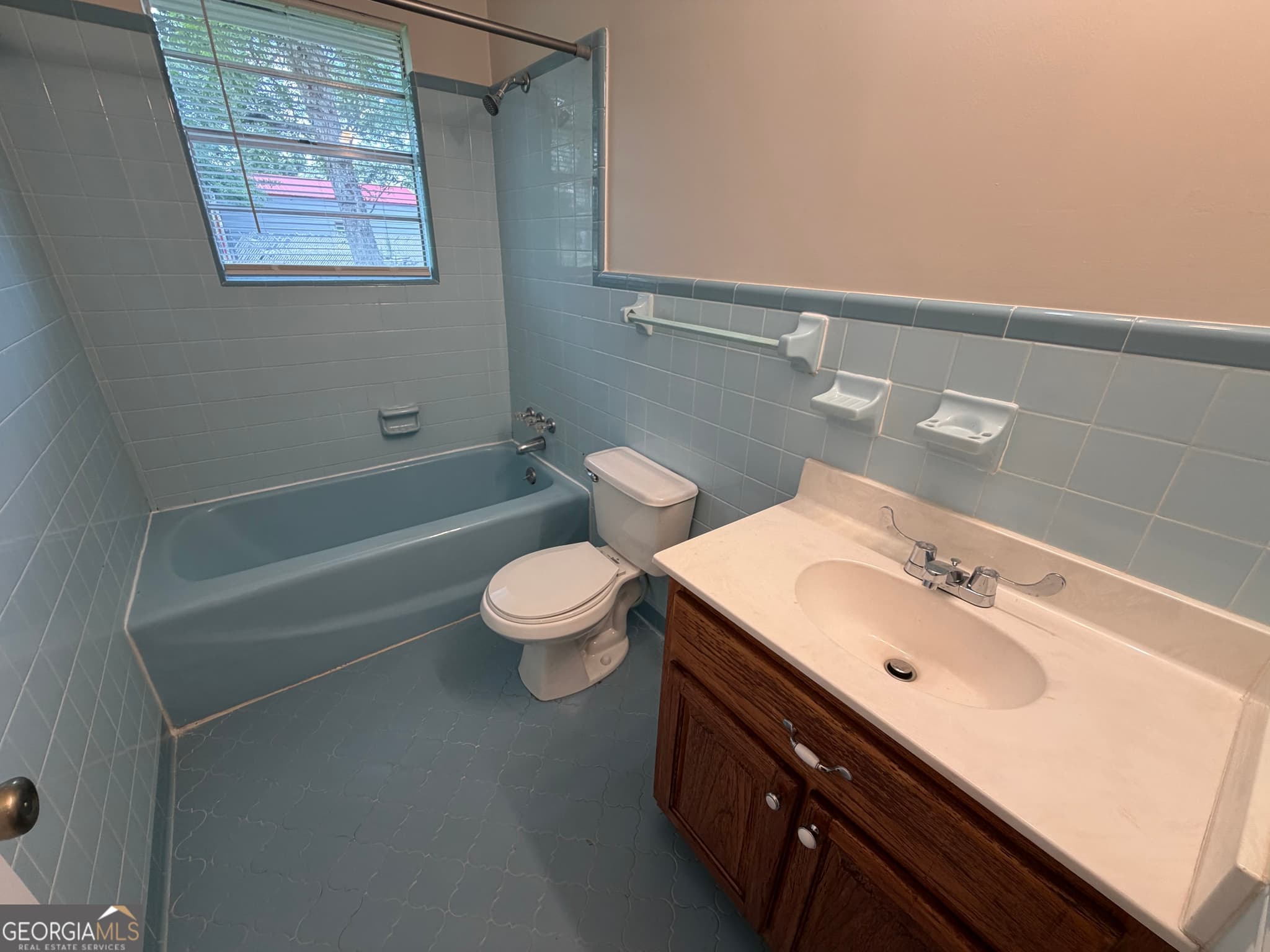 2 bedroom, 1 bathroom single family residence for sale at 5 Lakeside Drive, Hazlehurst, GA 31539 — photo 10