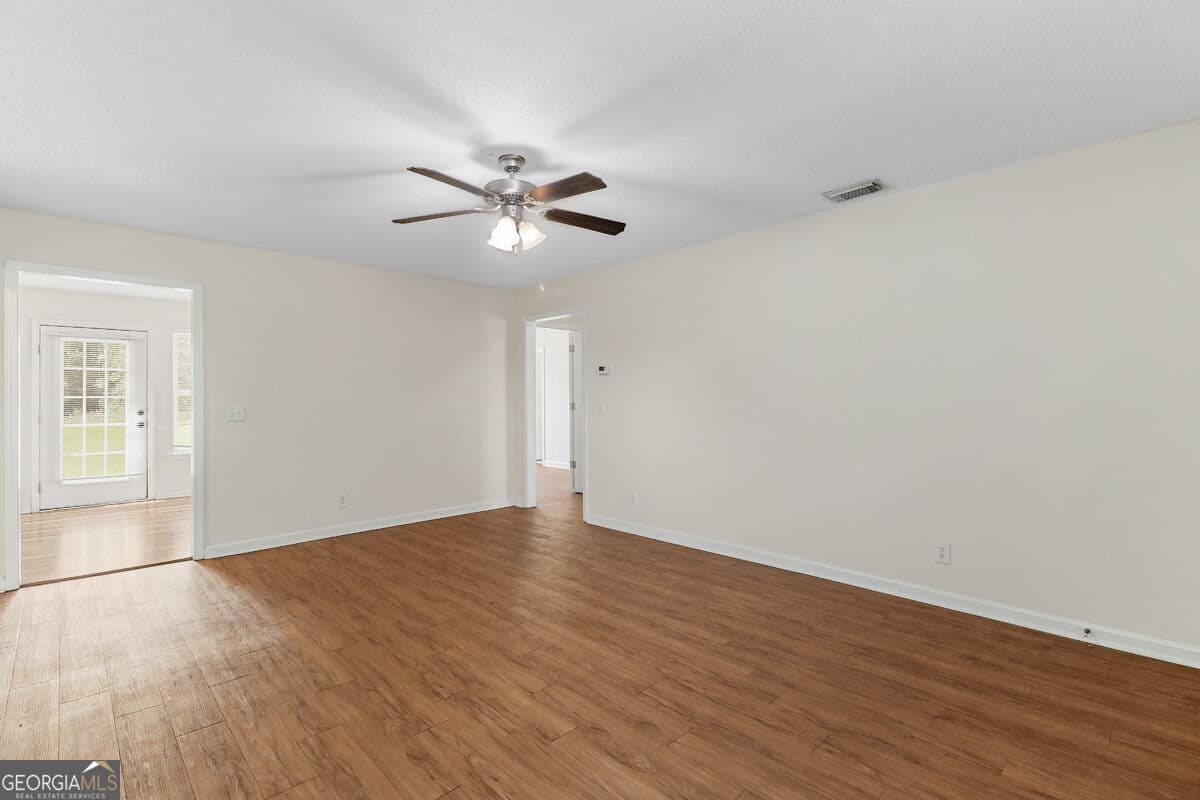 3 bedroom, 3 bathroom, 1,240 sq ft single family residence under contract at 1612 Rebekah Road, Statesboro, GA 30458 — photo 7
