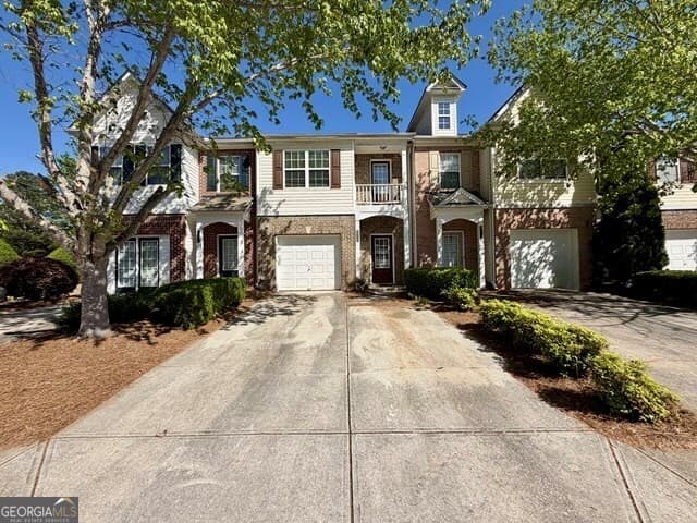 3 bedroom, 2.5 bathroom, 1,632 sq ft townhouse for sale at 2915 Snapfinger Manor, Decatur, GA 30035 — photo 2