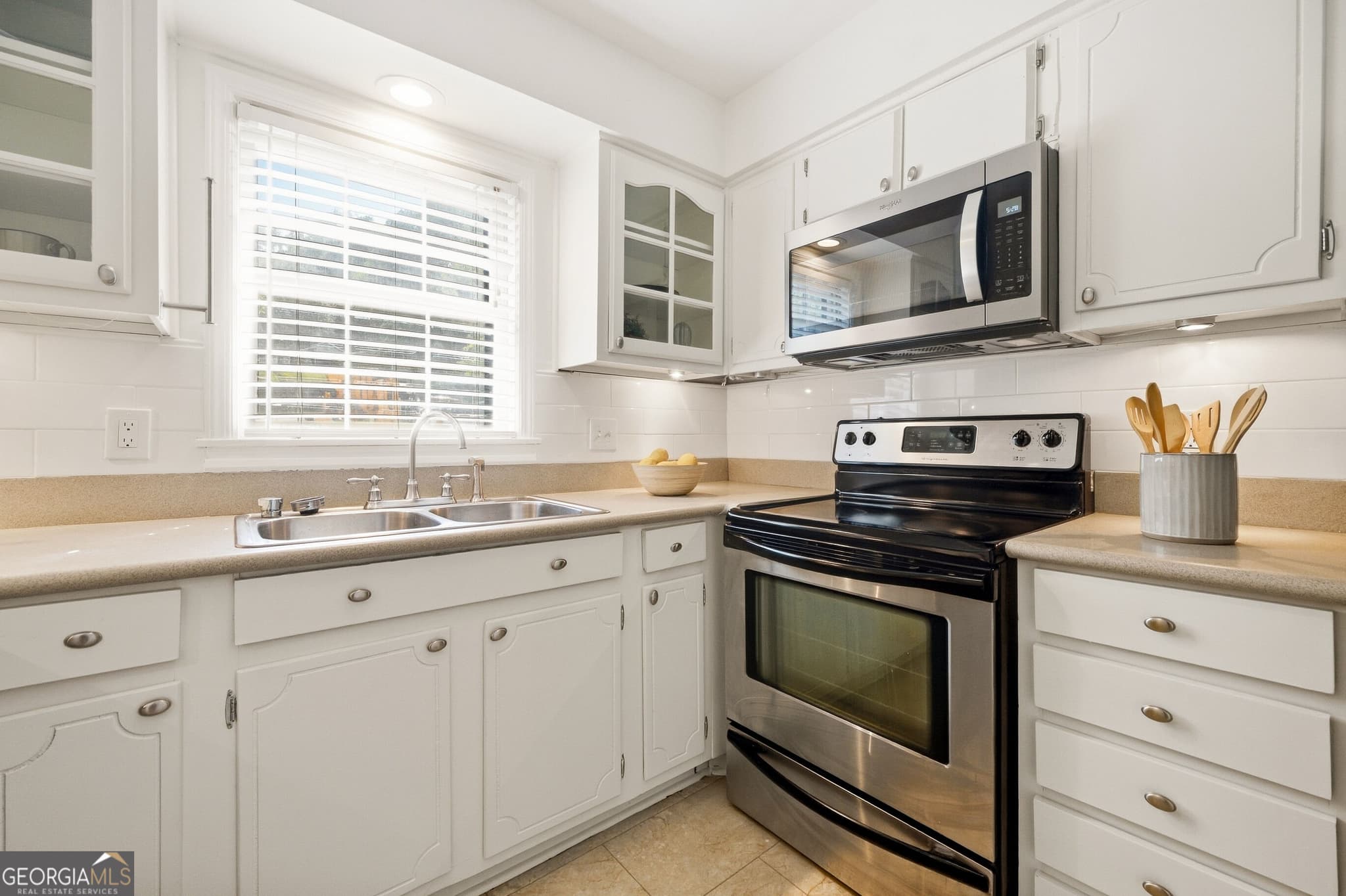 2 bedroom, 2 bathroom, 1,127 sq ft condominium for sale at 73 Montre Square, Atlanta, GA 30327 — photo 9