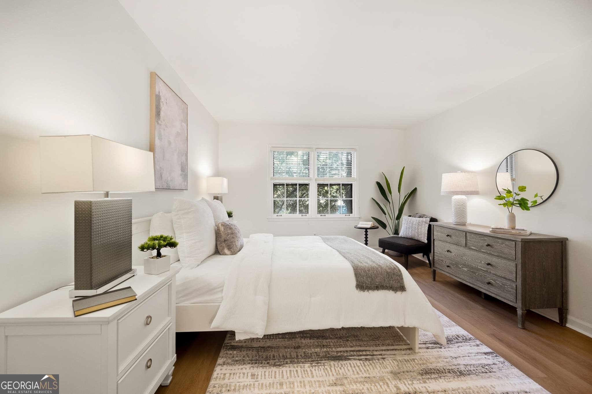 2 bedroom, 2 bathroom, 1,127 sq ft condominium for sale at 73 Montre Square, Atlanta, GA 30327 — photo 4