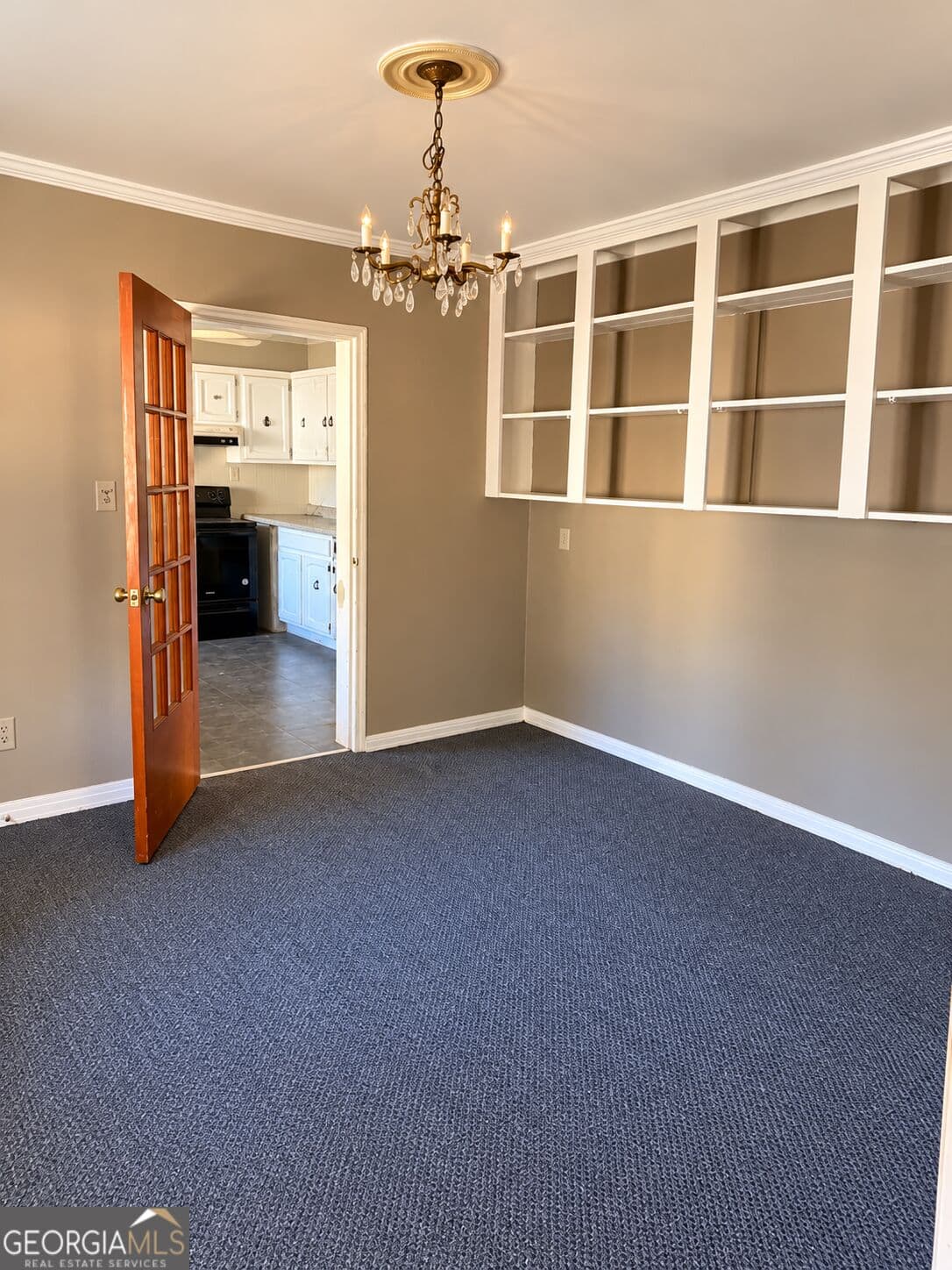3 bedroom, 1 bathroom, 1,368 sq ft single family residence for sale at 300 Blackwell Street, Waycross, GA 31501 — photo 6