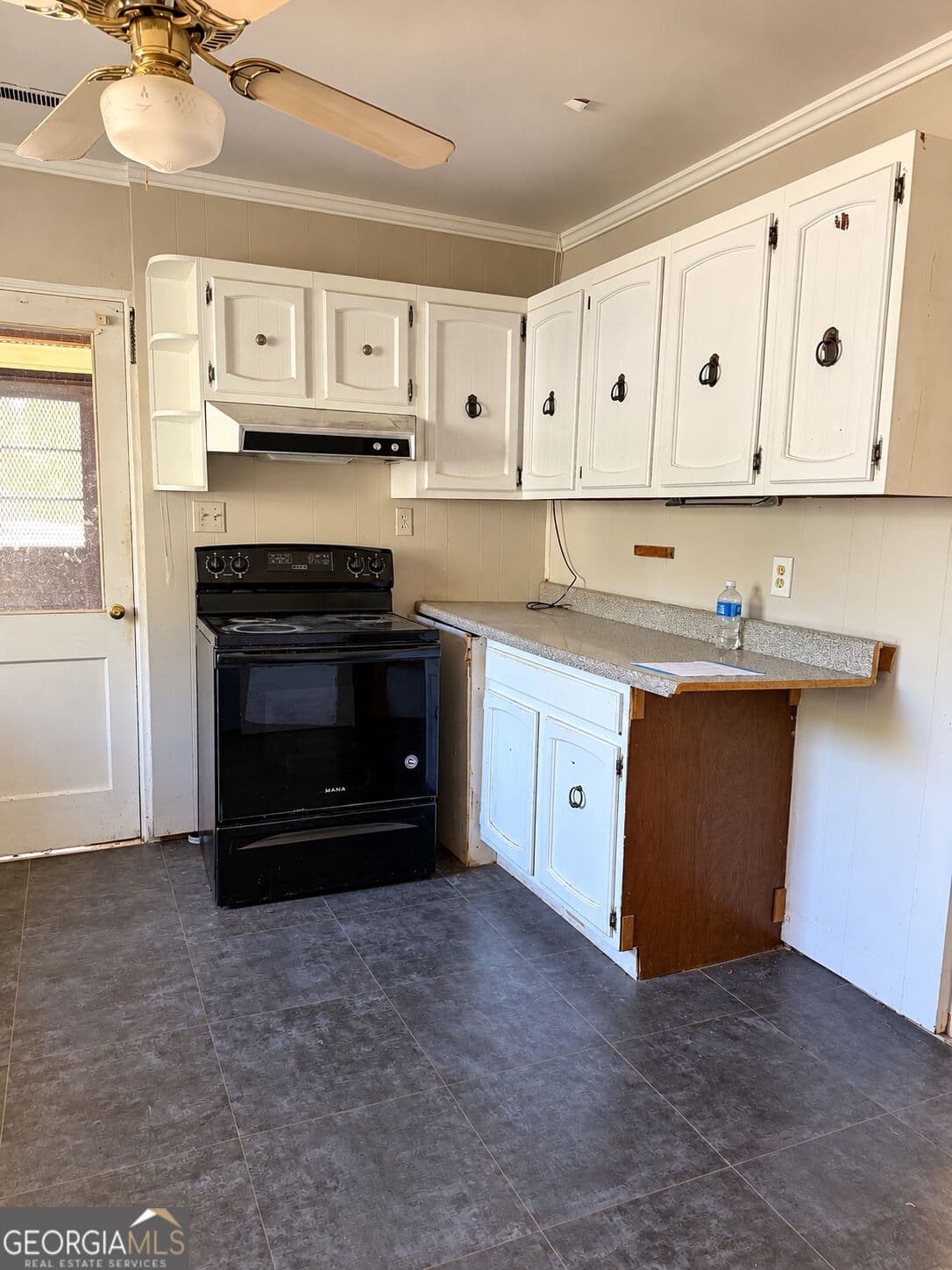 3 bedroom, 1 bathroom, 1,368 sq ft single family residence for sale at 300 Blackwell Street, Waycross, GA 31501 — photo 7