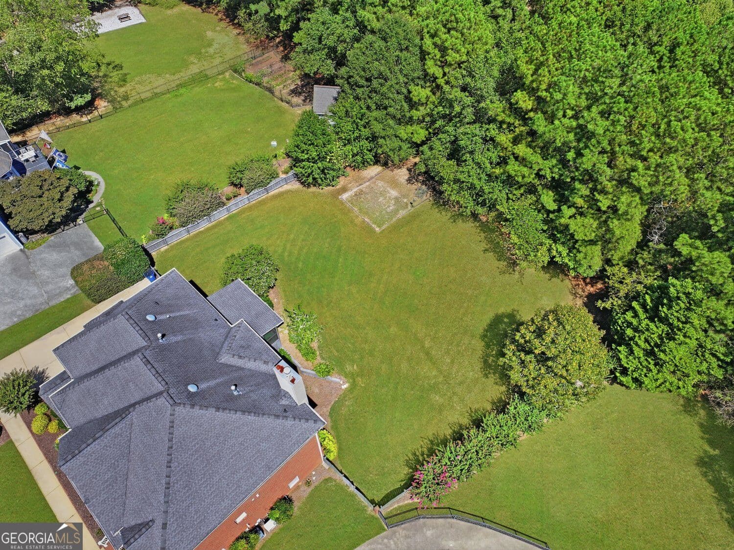 6 bedroom, 5.5 bathroom, 4,783 sq ft single family residence for sale at 2018 Paper Birch Cove, Grayson, GA 30017 — photo 3