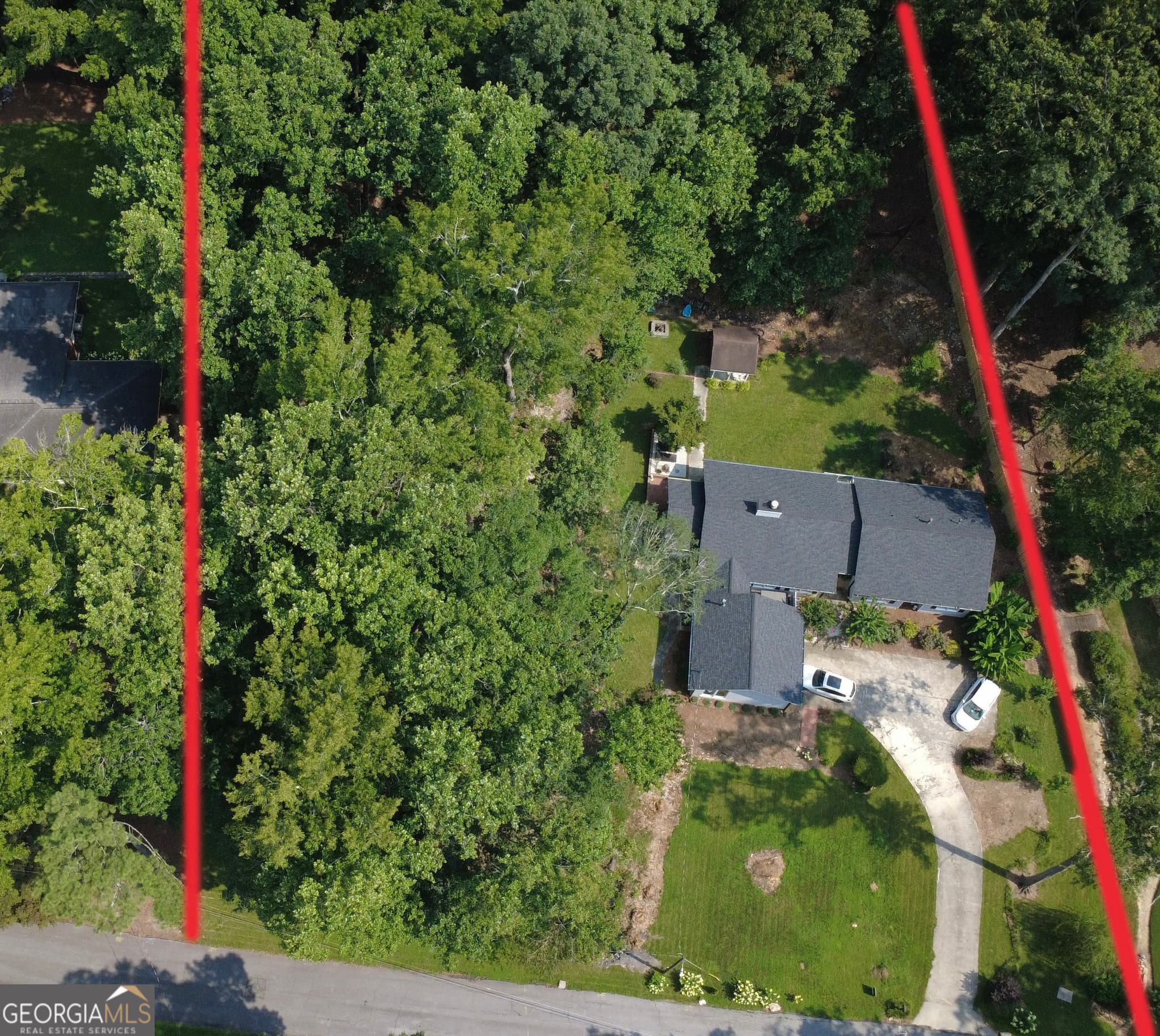 3 bedroom, 2.5 bathroom, 2,067 sq ft single family residence for sale at 1980 Westwood Circle, Smyrna, GA 30080 — photo 2