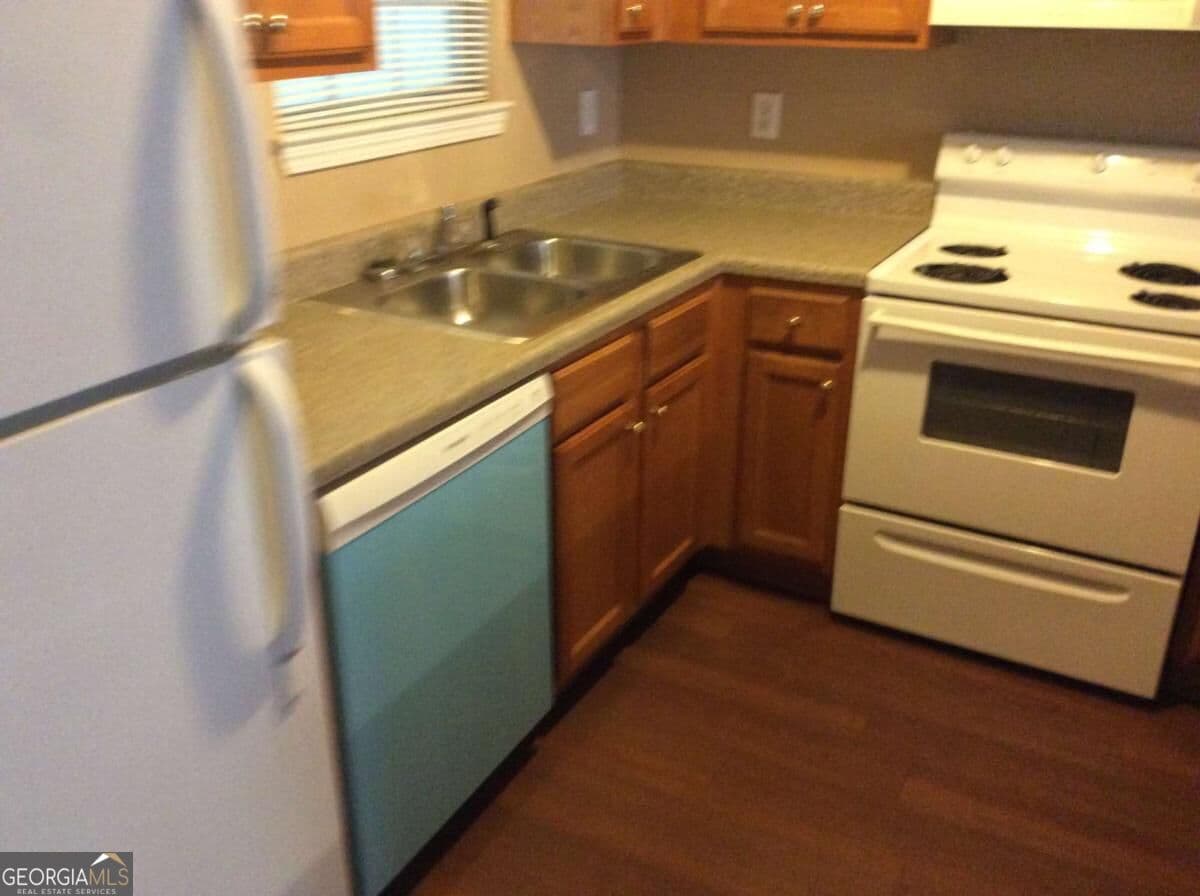 2 bedroom, 2.5 bathroom townhouse for rent at 890 S Highway 42 A2, Jackson, GA 30233 for $1,425 a month — photo 8