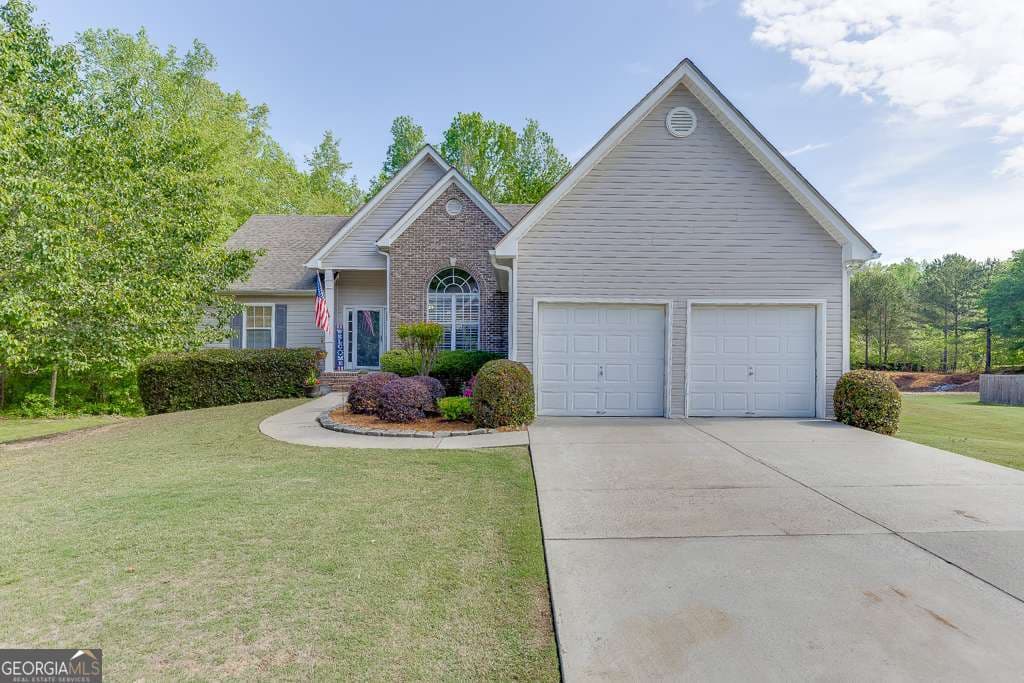 3 bedroom, 2 bathroom, 1,998 sq ft single family residence sold at 1625 Brisbane Drive, Dacula, GA 30019