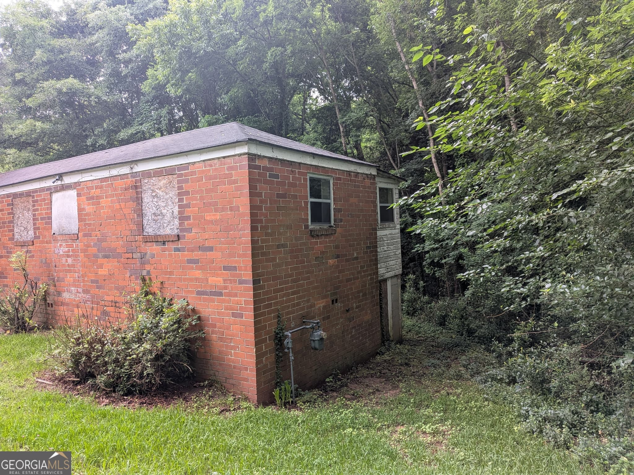 7 bedroom, 4 bathroom single family residence for sale at 3379 Brooklyn Avenue, Macon, GA 31204 — photo 2