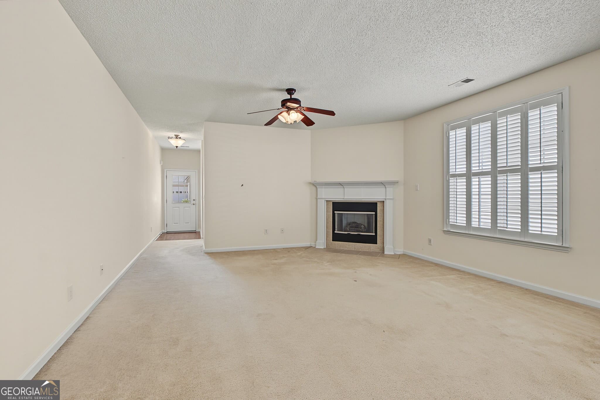 2 bedroom, 2 bathroom, 1,562 sq ft single family residence for sale at 13 Hampshire Lane, Newnan, GA 30265 — photo 10