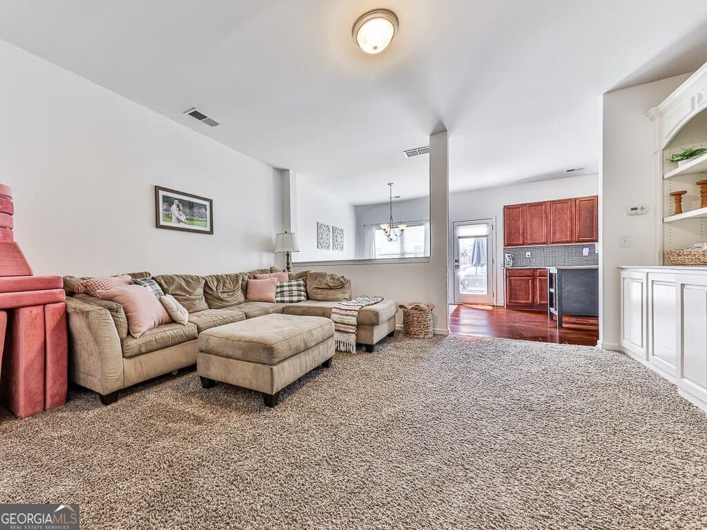 3 bedroom, 2.5 bathroom, 1,968 sq ft townhouse for sale at 3353 Blue Springs Walk, Kennesaw, GA 30144 — photo 6
