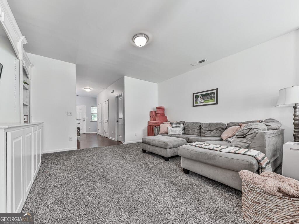 3 bedroom, 2.5 bathroom, 1,968 sq ft townhouse for sale at 3353 Blue Springs Walk, Kennesaw, GA 30144 — photo 7