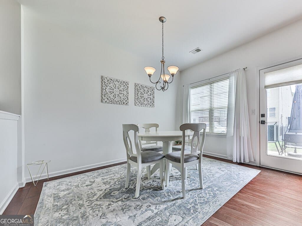 3 bedroom, 2.5 bathroom, 1,968 sq ft townhouse for sale at 3353 Blue Springs Walk, Kennesaw, GA 30144 — photo 9