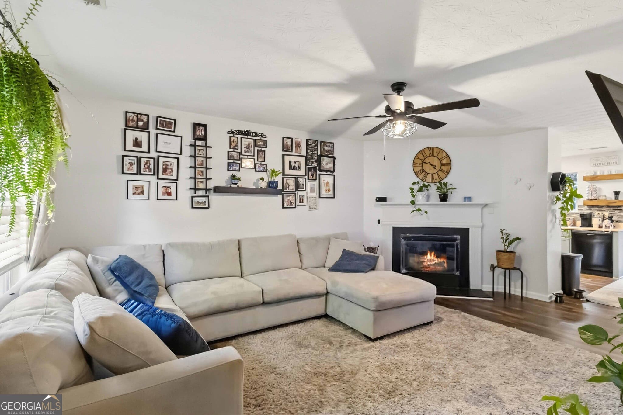 4 bedroom, 2.5 bathroom, 1,559 sq ft single family residence for sale at 336 Clearsprings Drive, Lawrenceville, GA 30046 — photo 6
