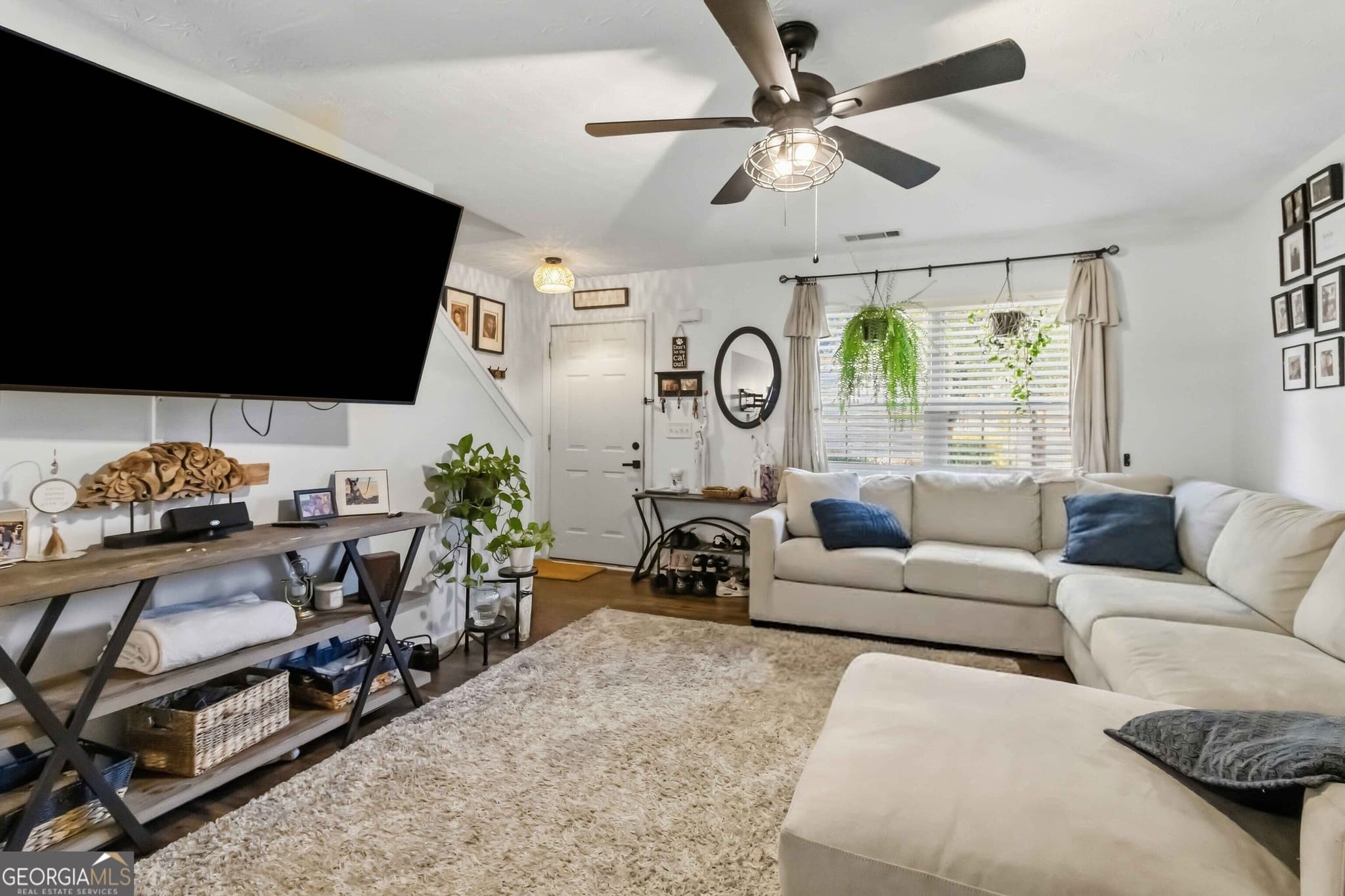 4 bedroom, 2.5 bathroom, 1,559 sq ft single family residence for sale at 336 Clearsprings Drive, Lawrenceville, GA 30046 — photo 5