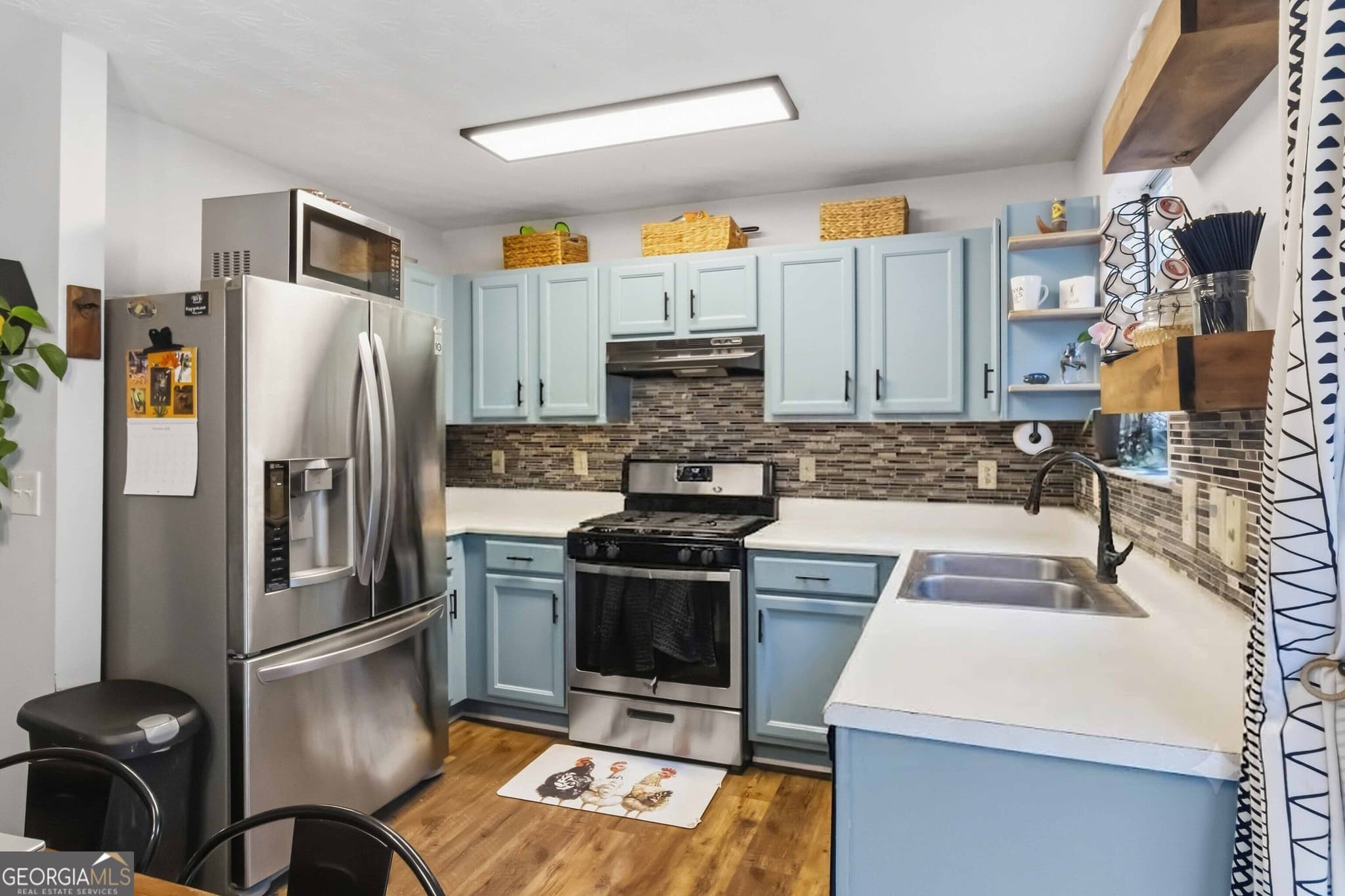 4 bedroom, 2.5 bathroom, 1,559 sq ft single family residence for sale at 336 Clearsprings Drive, Lawrenceville, GA 30046 — photo 9