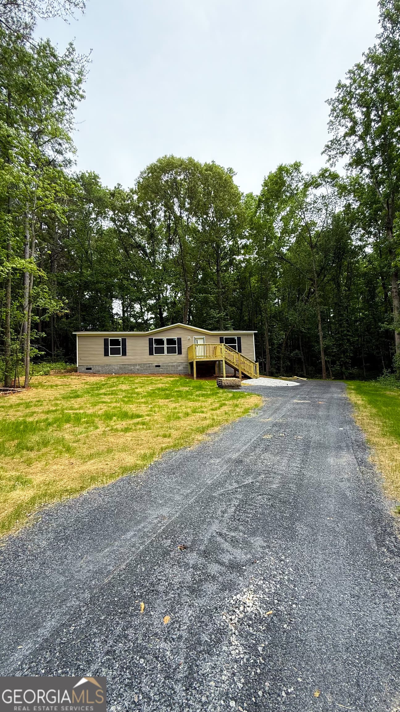3 bedroom, 2 bathroom, 1,264 sq ft manufactured home,single family residence sold at 48 Martin Street, Carrollton, GA 30117