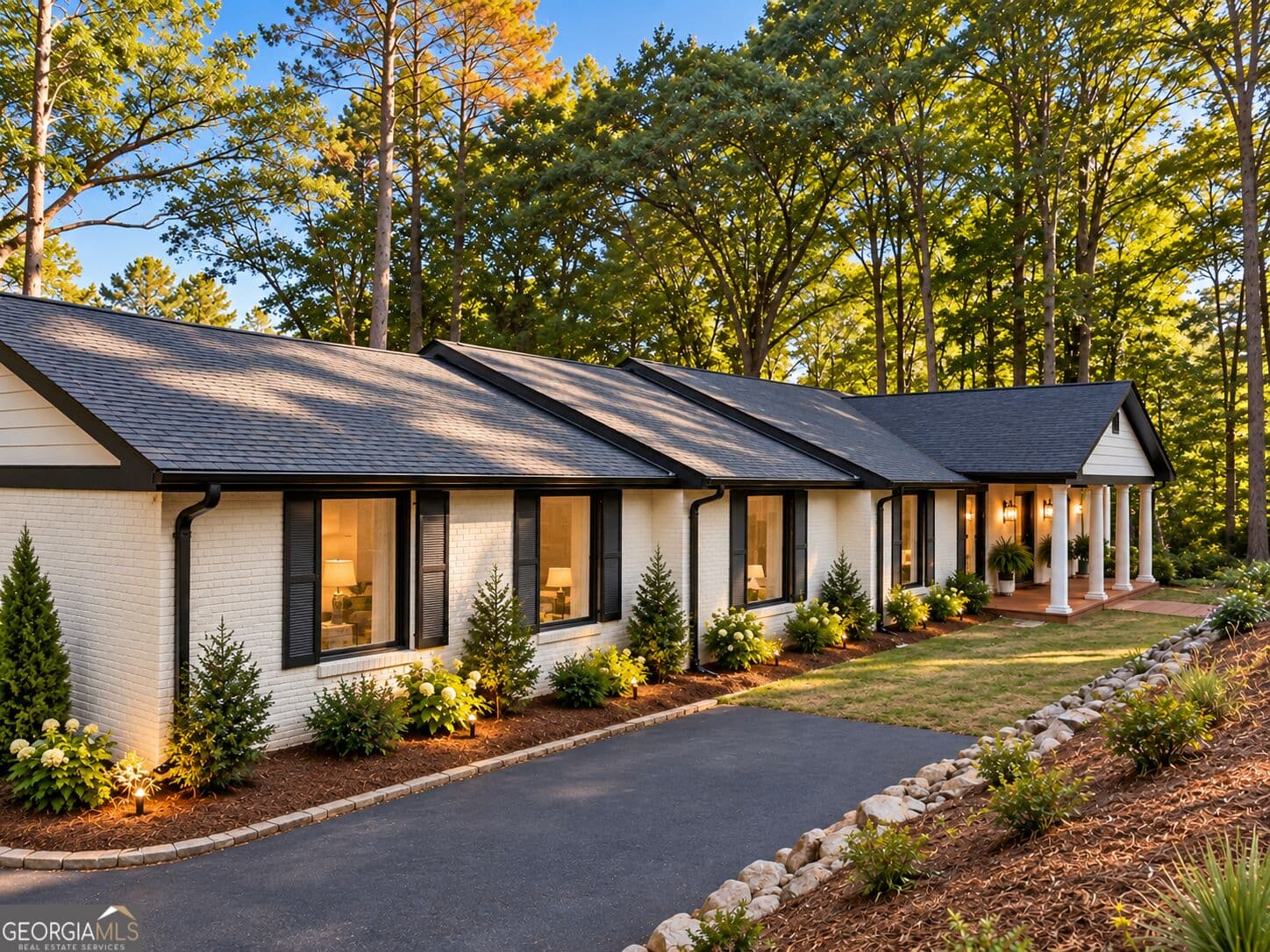 5 bedroom, 4 bathroom, 4,226 sq ft single family residence for sale at 360 Glenwood Drive, Athens, GA 30606 — photo 2