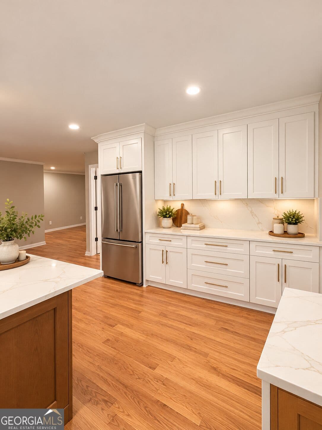 5 bedroom, 4 bathroom, 4,226 sq ft single family residence for sale at 360 Glenwood Drive, Athens, GA 30606 — photo 7