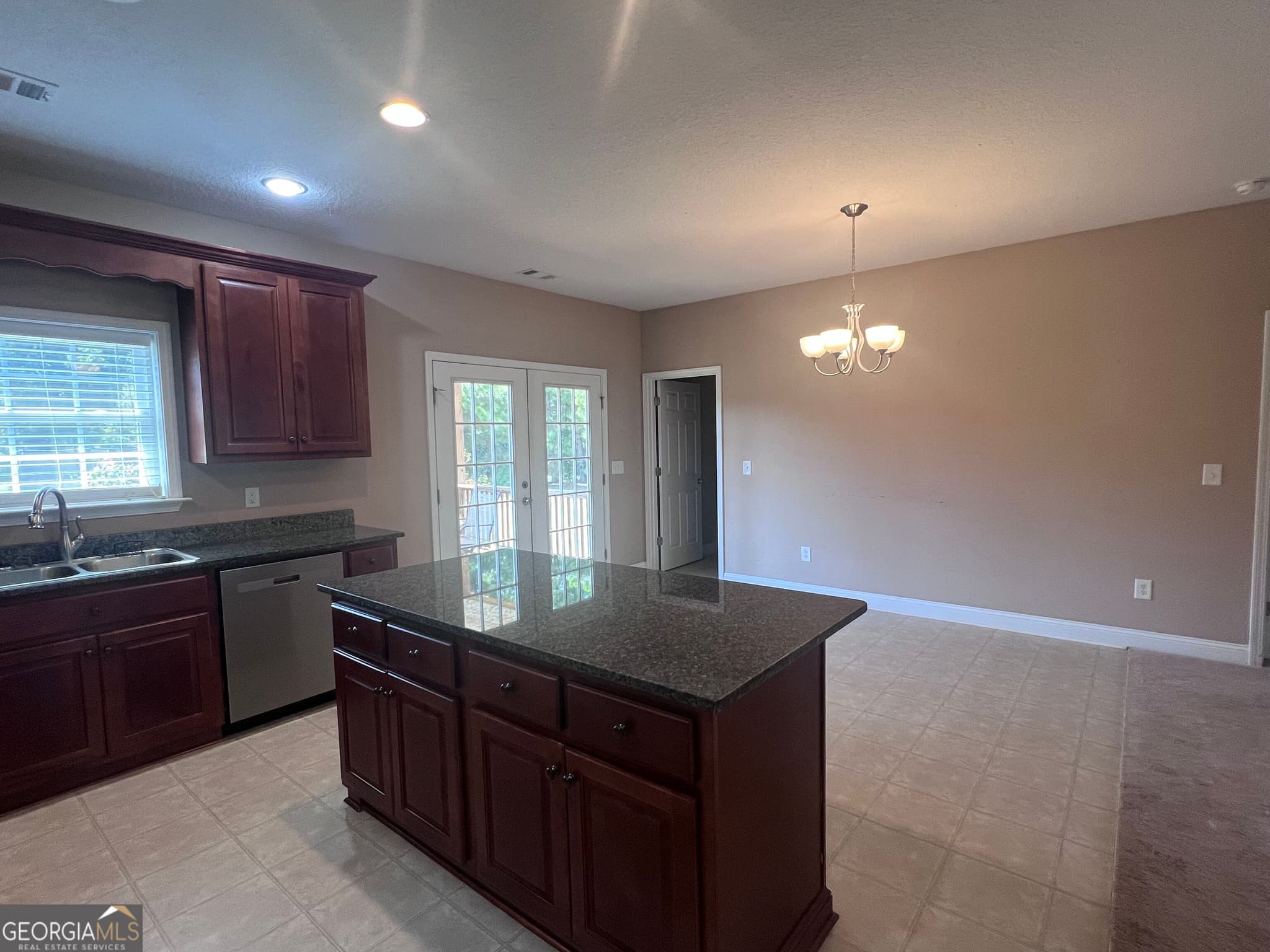 4 bedroom, 2 bathroom, 1,983 sq ft single family residence for rent at 135 Hunt Road, Martin, GA 30557 for $2,150 a month — photo 9