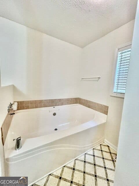 2 bedroom, 2 bathroom, 1,926 sq ft single family residence for sale at 204 LaFayette Street, Barnesville, GA 30204 — photo 10