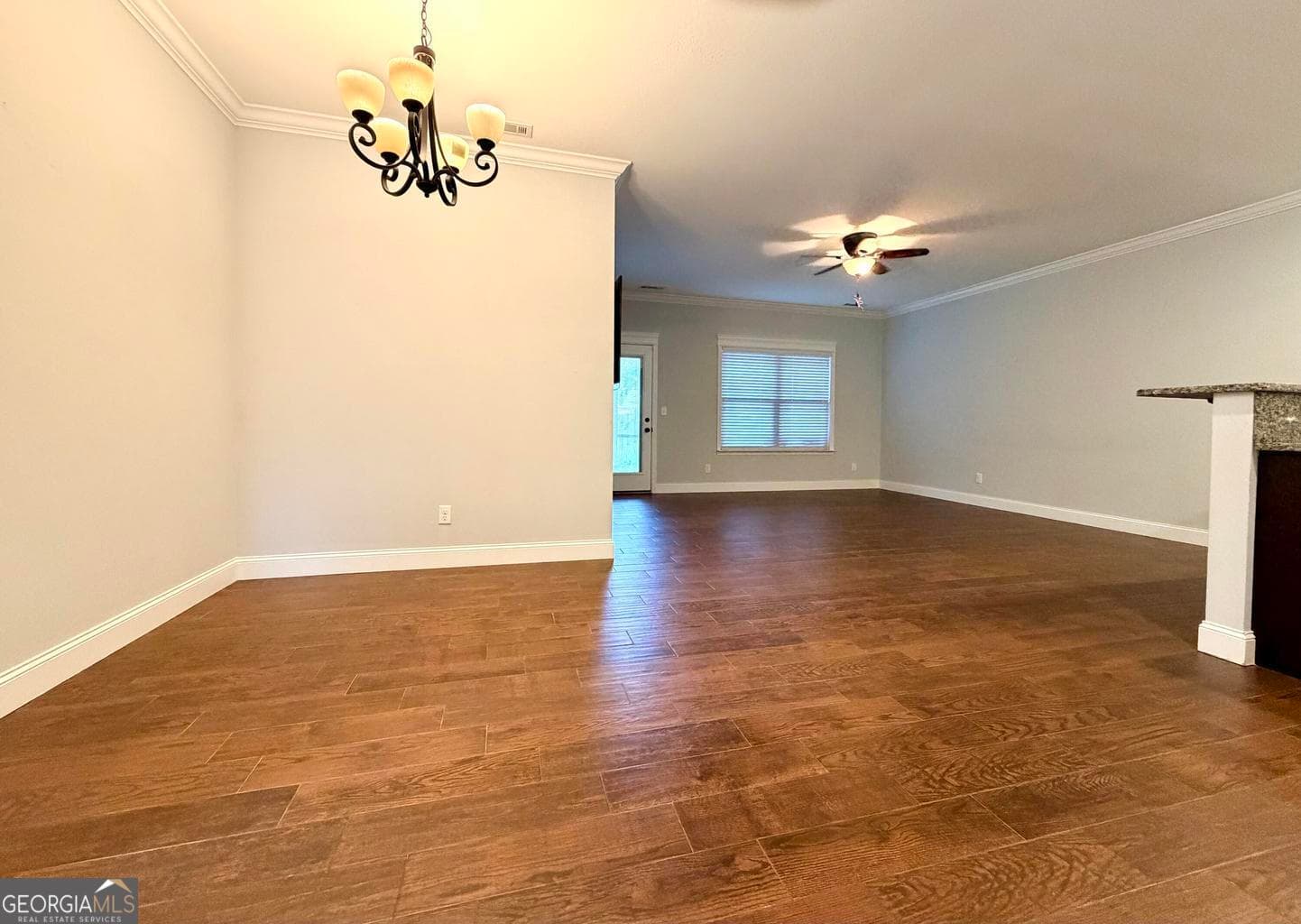 2 bedroom, 2 bathroom, 1,320 sq ft townhouse for sale at 261 Emberson Drive, Ringgold, GA 30736 — photo 3