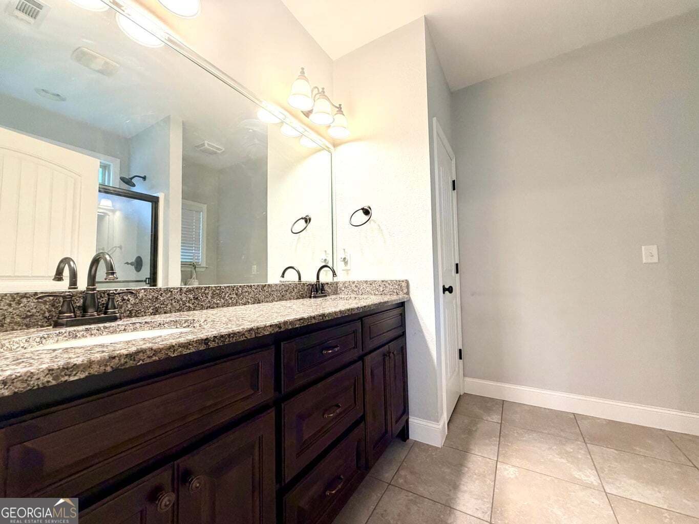 2 bedroom, 2 bathroom, 1,320 sq ft townhouse for sale at 261 Emberson Drive, Ringgold, GA 30736 — photo 10
