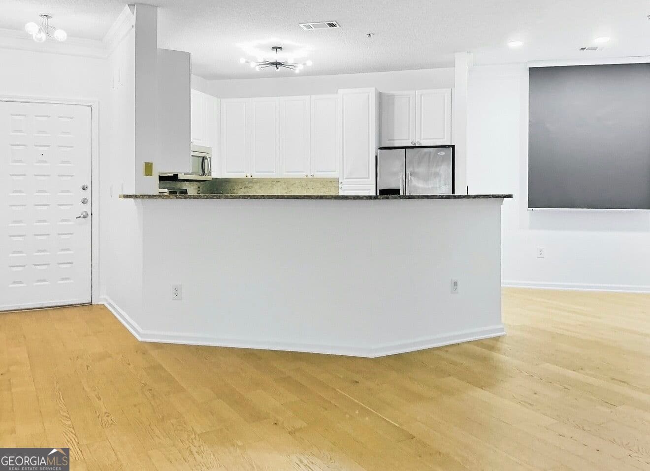 1 bedroom, 1 bathroom, 840 sq ft condominium for sale at 10 Perimeter Summit Boulevard 4116, Brookhaven, GA 30319 — photo 9