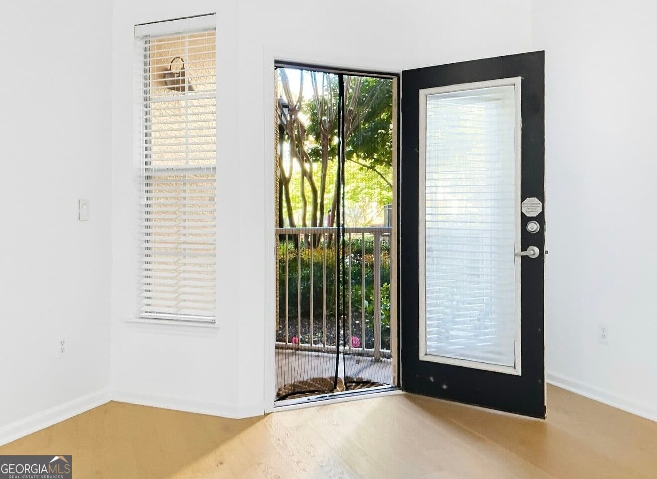 1 bedroom, 1 bathroom, 840 sq ft condominium for sale at 10 Perimeter Summit Boulevard 4116, Brookhaven, GA 30319 — photo 8