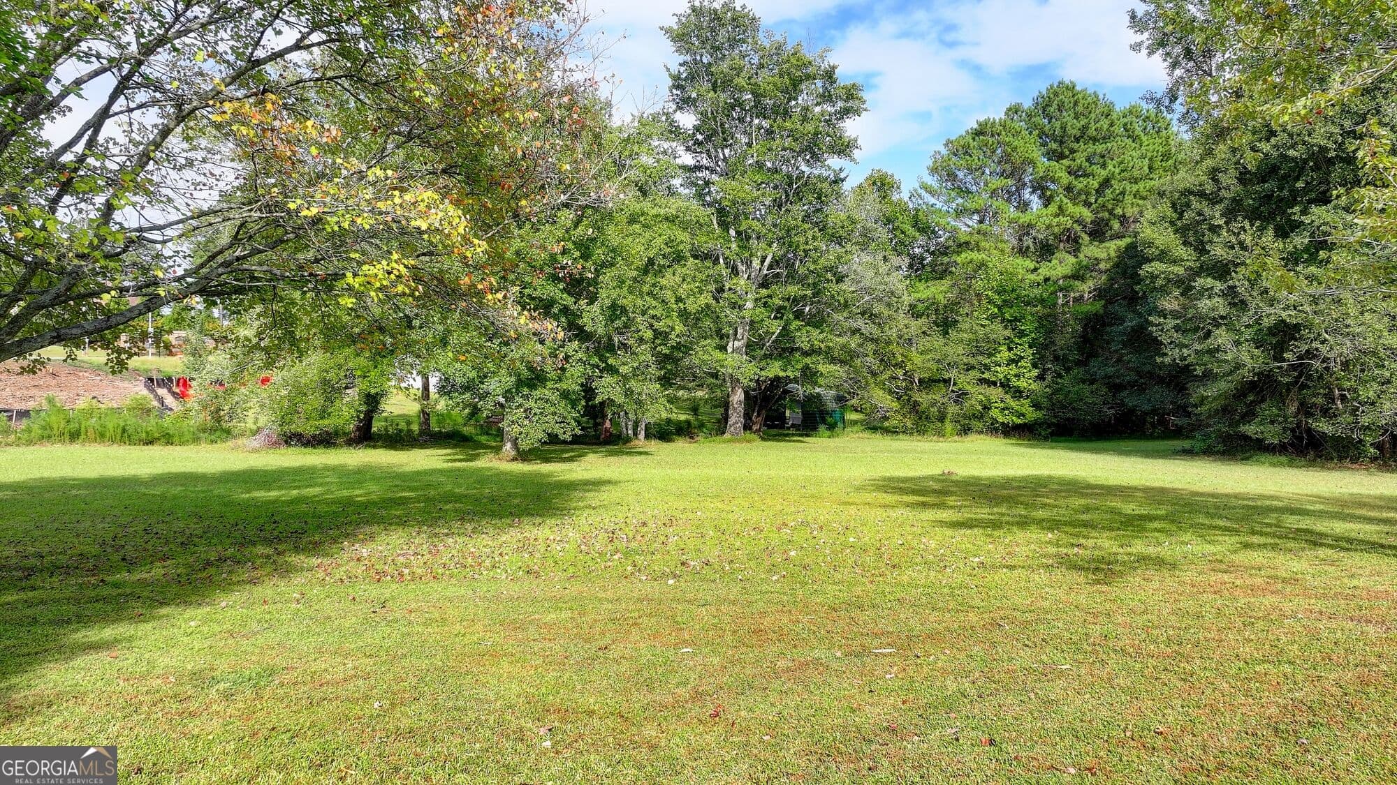 3 bedroom, 3 bathroom, 1,582 sq ft single family residence for sale at 5680 Abbotts Bridge Road, Johns Creek, GA 30097 — photo 5