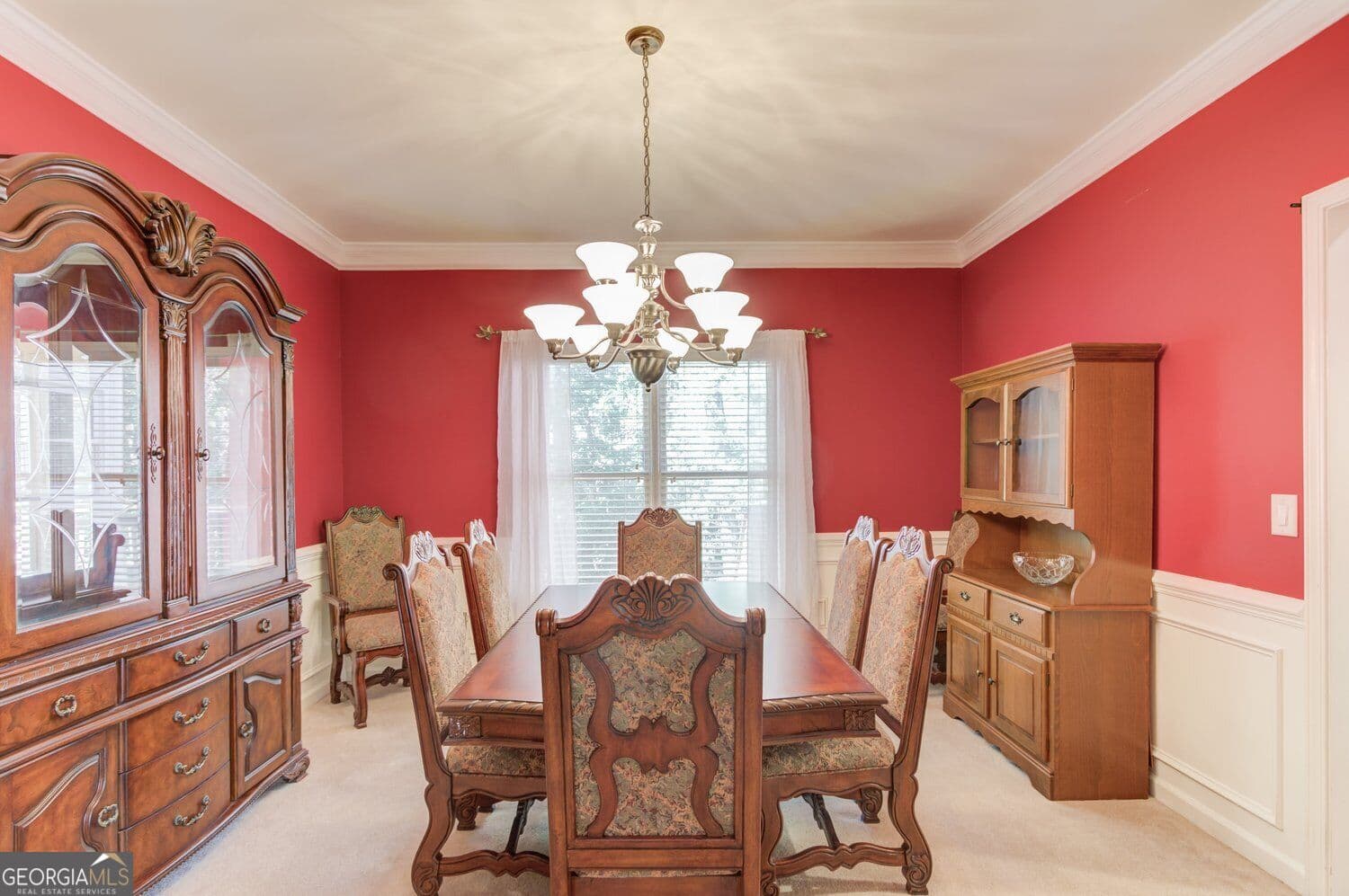 5 bedroom, 4.5 bathroom, 3,705 sq ft single family residence for sale at 7505 Brookstead Crossing, Johns Creek, GA 30097 — photo 6