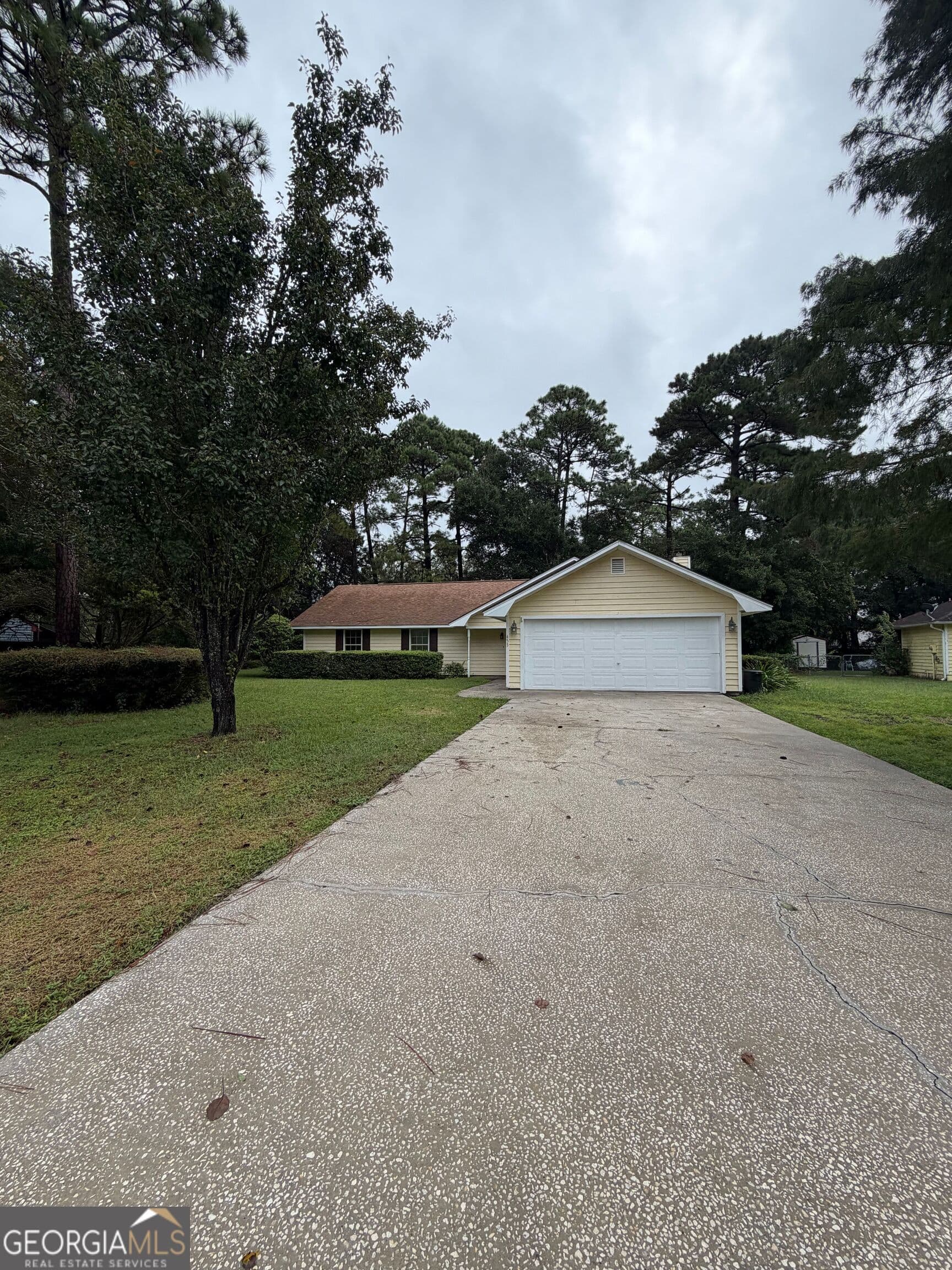 3 bedroom, 2 bathroom, 1,698 sq ft single family residence for rent at 453 Mallard Pointe Drive, Woodbine, GA 31569 for $1,750 a month — photo 2