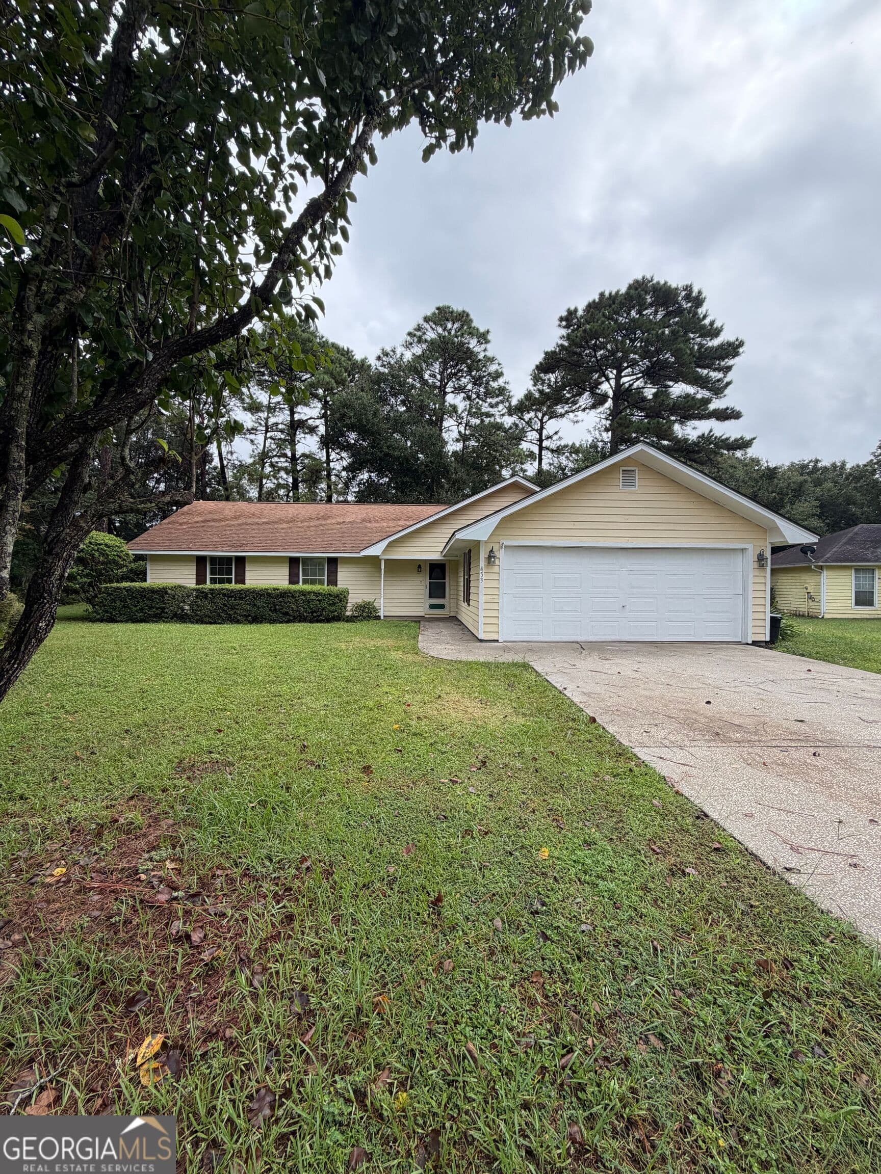 3 bedroom, 2 bathroom, 1,698 sq ft single family residence for rent at 453 Mallard Pointe Drive, Woodbine, GA 31569 for $1,750 a month — photo 1 of 38