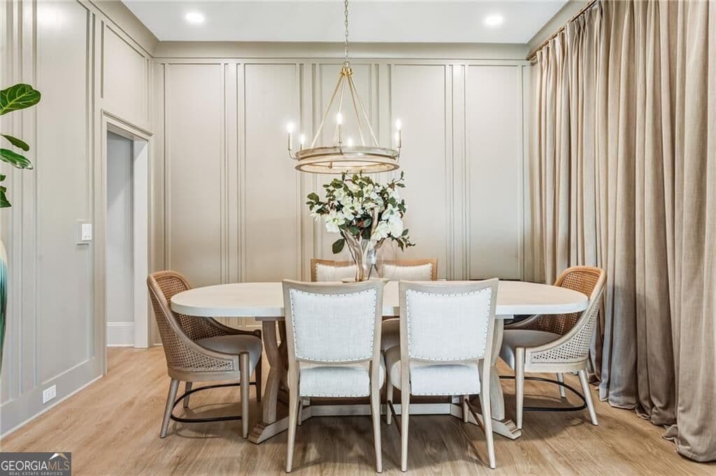 5 bedroom, 3.5 bathroom, 3,658 sq ft single family residence for sale at 2143 Old Dallas Road, Marietta, GA 30064 — photo 3